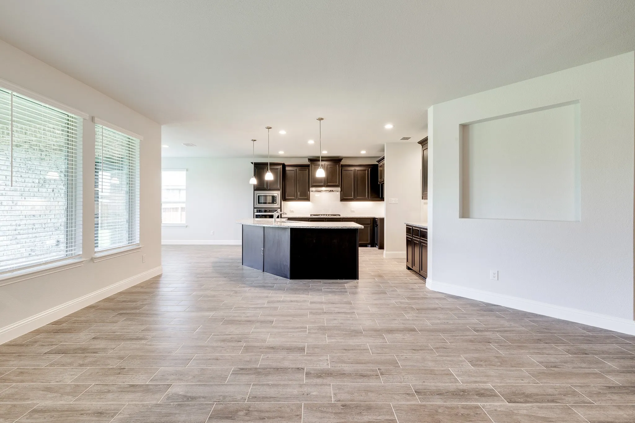 Single Family Residence For Rent in Johnson County , 1216 Blanco Trail, Mansfield, Texas 76063, 4 Bedroom, 3 Bathroom, 2 Garage spaces, 3,201 Sqft, built in 2022, mls#21317615, Real Estate Agent in Mansfield, Homes For Rent in Johnson county, Homes For Rent in Mansfield, Realtor in Mansfield Texas, Real Estate Brokerage Independent Realty Texas, Luminita Cordes Realtor