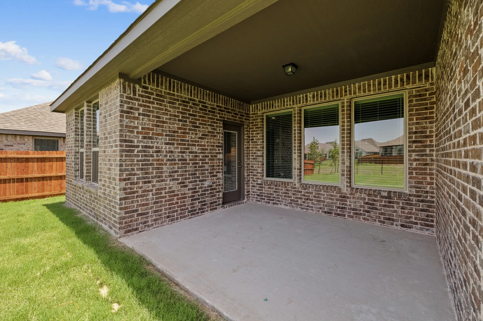 Single Family Residence For Rent in Johnson County , 1216 Blanco Trail, Mansfield, Texas 76063, 4 Bedroom, 3 Bathroom, 2 Garage spaces, 3,201 Sqft, built in 2022, mls#21317615, Real Estate Agent in Mansfield, Homes For Rent in Johnson county, Homes For Rent in Mansfield, Realtor in Mansfield Texas, Real Estate Brokerage Independent Realty Texas, Luminita Cordes Realtor