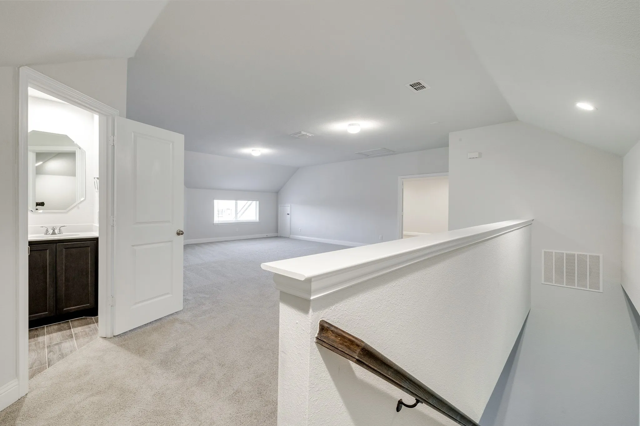 Single Family Residence For Rent in Johnson County , 1216 Blanco Trail, Mansfield, Texas 76063, 4 Bedroom, 3 Bathroom, 2 Garage spaces, 3,201 Sqft, built in 2022, mls#21317615, Real Estate Agent in Mansfield, Homes For Rent in Johnson county, Homes For Rent in Mansfield, Realtor in Mansfield Texas, Real Estate Brokerage Independent Realty Texas, Luminita Cordes Realtor