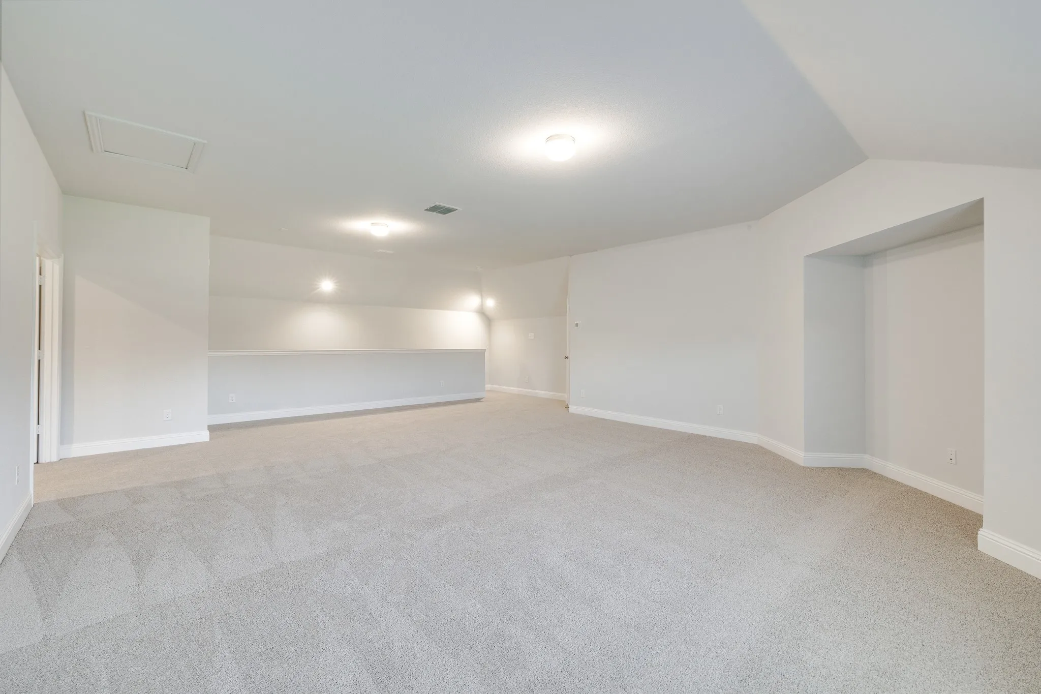 Single Family Residence For Rent in Johnson County , 1216 Blanco Trail, Mansfield, Texas 76063, 4 Bedroom, 3 Bathroom, 2 Garage spaces, 3,201 Sqft, built in 2022, mls#21317615, Real Estate Agent in Mansfield, Homes For Rent in Johnson county, Homes For Rent in Mansfield, Realtor in Mansfield Texas, Real Estate Brokerage Independent Realty Texas, Luminita Cordes Realtor
