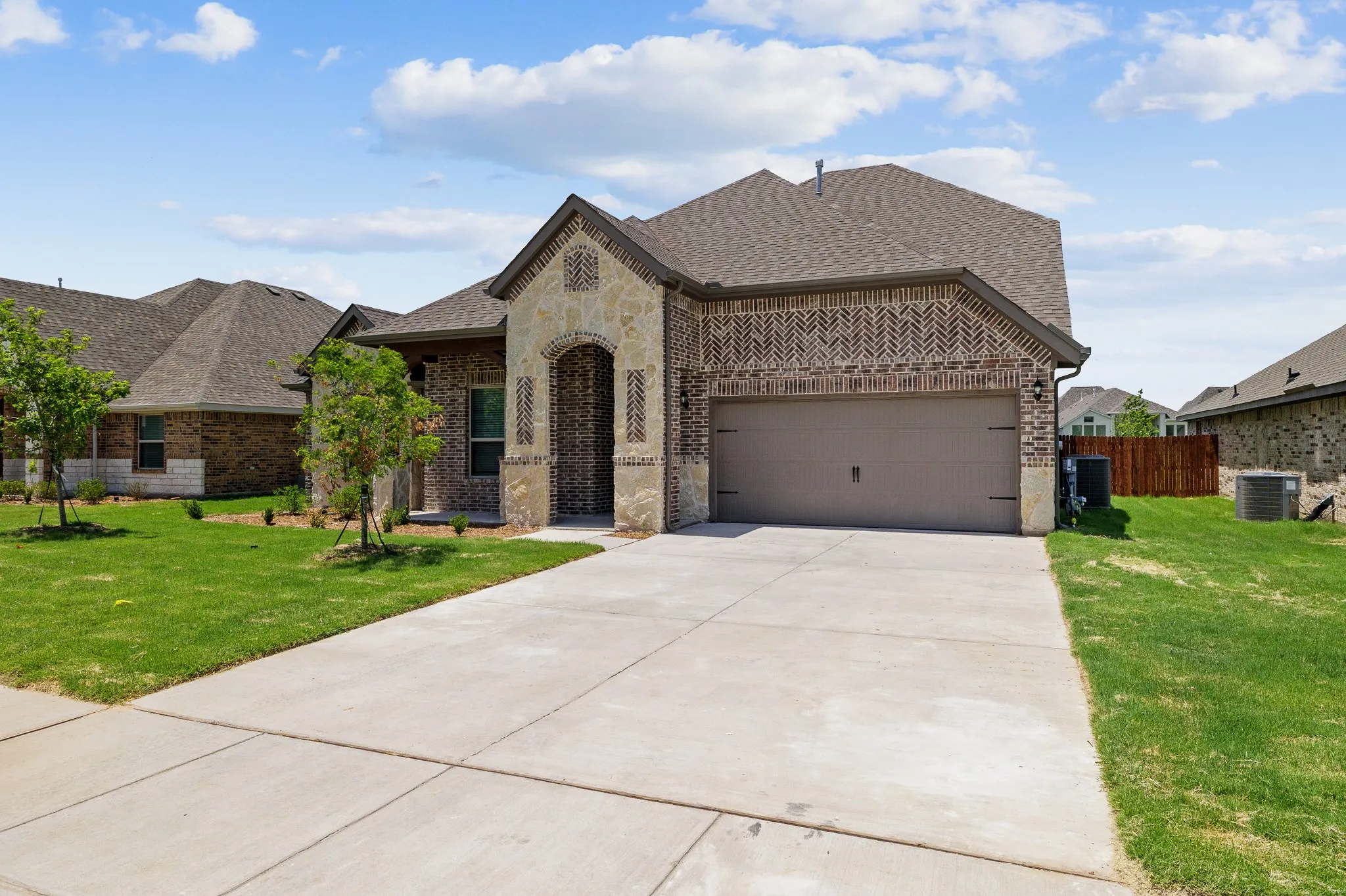 Single Family Residence For Rent in Johnson County , 1216 Blanco Trail, Mansfield, Texas 76063, 4 Bedroom, 3 Bathroom, 2 Garage spaces, 3,201 Sqft, built in 2022, mls#21317615, Real Estate Agent in Mansfield, Homes For Rent in Johnson county, Homes For Rent in Mansfield, Realtor in Mansfield Texas, Real Estate Brokerage Independent Realty Texas, Luminita Cordes Realtor