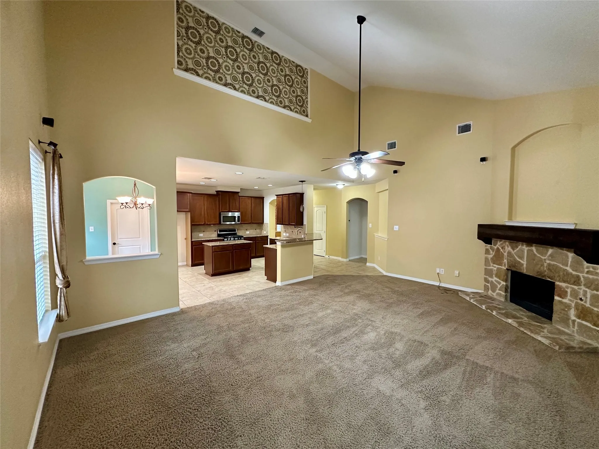 Single Family Residence For Rent in Denton County , 401 Bluefinch Drive, Little Elm, Texas 75068, 4 Bedroom, 3 Bathroom, 2 Garage spaces, 2,515 Sqft, built in 2011, mls#21316134, Real Estate Agent in Little Elm, Homes For Rent in Denton county, Homes For Rent in Little Elm, Realtor in Little Elm Texas, Real Estate Brokerage Independent Realty Texas, Luminita Cordes Realtor