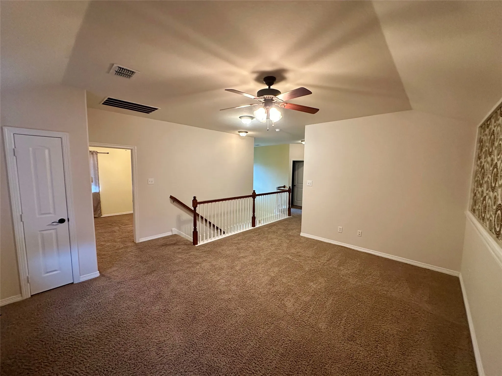 Single Family Residence For Rent in Denton County , 401 Bluefinch Drive, Little Elm, Texas 75068, 4 Bedroom, 3 Bathroom, 2 Garage spaces, 2,515 Sqft, built in 2011, mls#21316134, Real Estate Agent in Little Elm, Homes For Rent in Denton county, Homes For Rent in Little Elm, Realtor in Little Elm Texas, Real Estate Brokerage Independent Realty Texas, Luminita Cordes Realtor