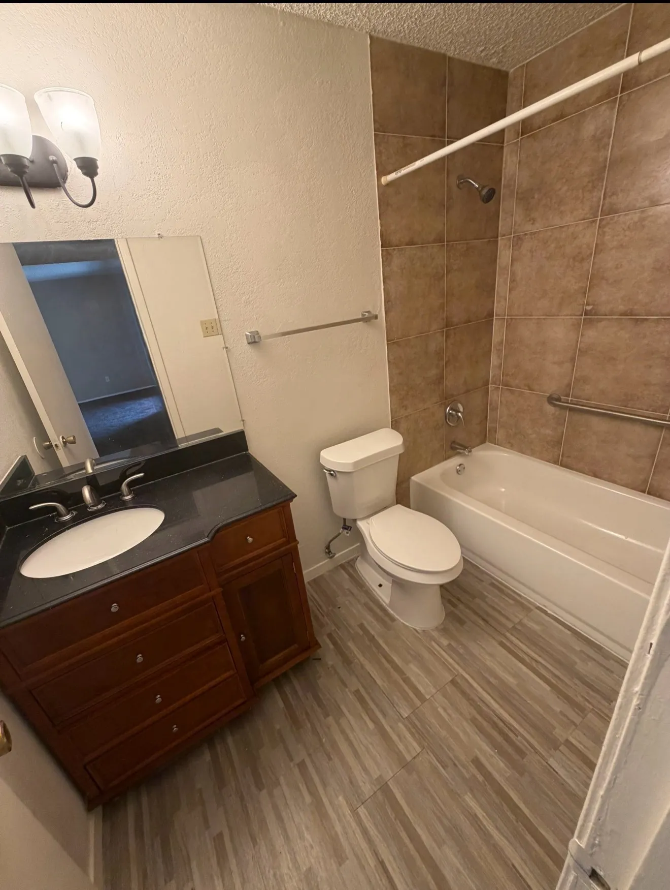Condominium For Rent in Dallas County , 12484 Abrams Road 2324, Dallas, Texas 75243, 2 Bedroom, 2 Bathroom, Garage spaces, 998 Sqft, built in 1982, Price $1,470, mls#21317610, Real Estate Agent in Dallas, Homes For Rent in Dallas county, Homes For Rent in Dallas, Realtor in Dallas Texas, Real Estate Brokerage Independent Realty Texas, Luminita Cordes Realtor