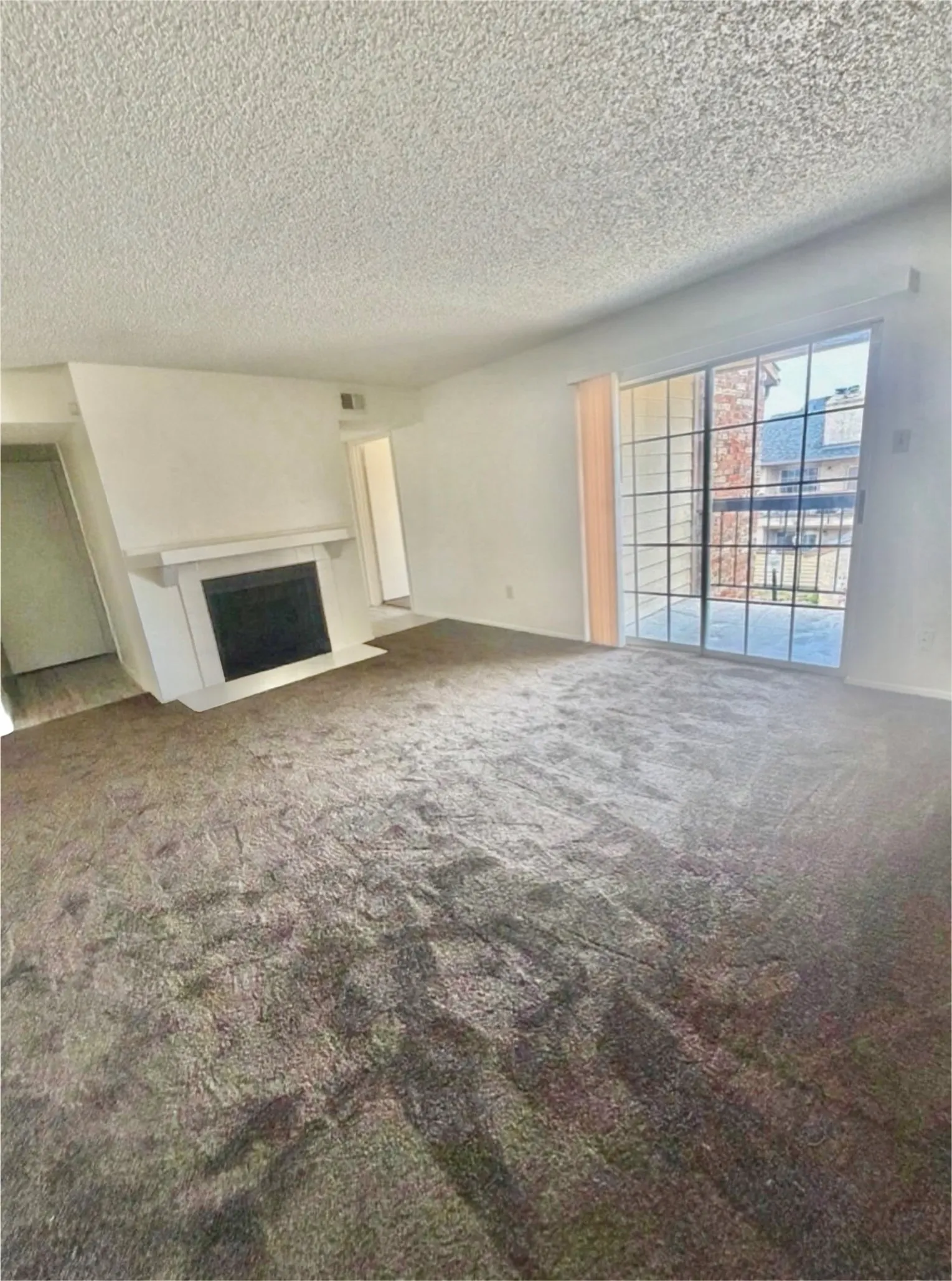 Condominium For Rent in Dallas County , 12484 Abrams Road 2324, Dallas, Texas 75243, 2 Bedroom, 2 Bathroom, Garage spaces, 998 Sqft, built in 1982, Price $1,470, mls#21317610, Real Estate Agent in Dallas, Homes For Rent in Dallas county, Homes For Rent in Dallas, Realtor in Dallas Texas, Real Estate Brokerage Independent Realty Texas, Luminita Cordes Realtor