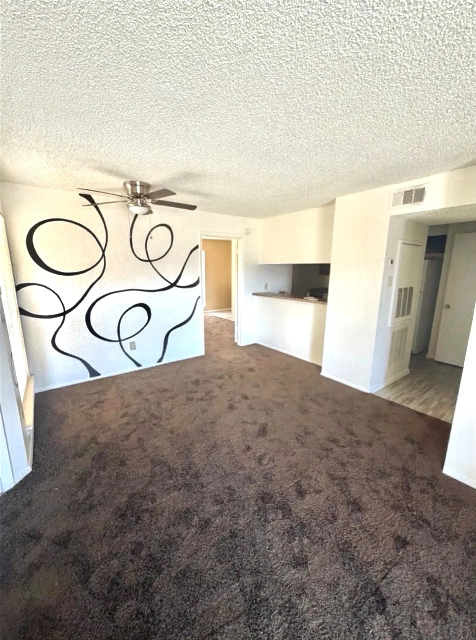 Condominium For Rent in Dallas County , 12484 Abrams Road 2324, Dallas, Texas 75243, 2 Bedroom, 2 Bathroom, Garage spaces, 998 Sqft, built in 1982, Price $1,470, mls#21317610, Real Estate Agent in Dallas, Homes For Rent in Dallas county, Homes For Rent in Dallas, Realtor in Dallas Texas, Real Estate Brokerage Independent Realty Texas, Luminita Cordes Realtor