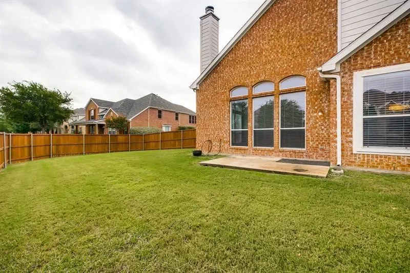 Single Family Residence For Sale in Denton County , 11672 Cape Royal Lane, Frisco, Texas 75033, 5 Bedroom, 4 Bathroom, 2 Garage spaces, 3,641 Sqft, built in 2002, mls#21316434, Real Estate Agent in Frisco, Homes For Sale in Denton county, Homes For Sale in Frisco, Realtor in Frisco Texas, Real Estate Brokerage Independent Realty Texas, Luminita Cordes Realtor