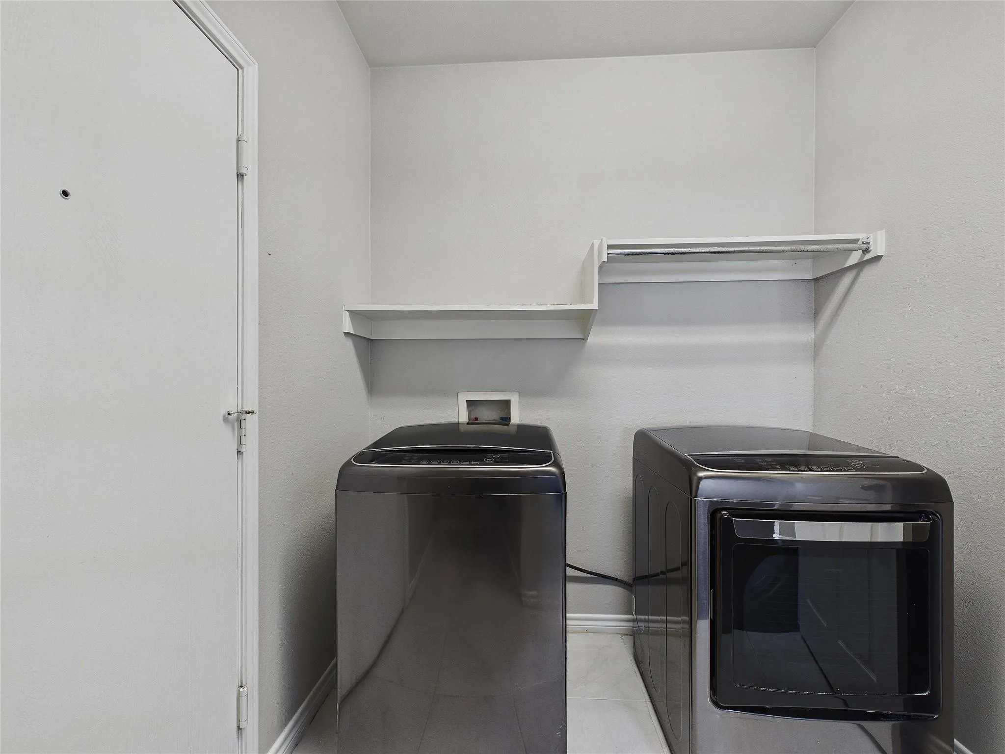 Single Family Residence For Sale in Denton County , 11672 Cape Royal Lane, Frisco, Texas 75033, 5 Bedroom, 4 Bathroom, 2 Garage spaces, 3,641 Sqft, built in 2002, mls#21316434, Real Estate Agent in Frisco, Homes For Sale in Denton county, Homes For Sale in Frisco, Realtor in Frisco Texas, Real Estate Brokerage Independent Realty Texas, Luminita Cordes Realtor