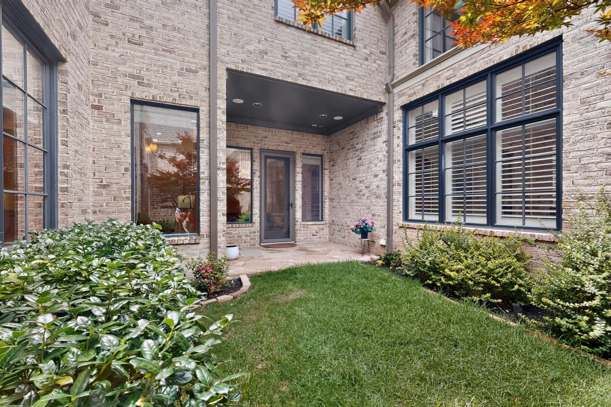 Single Family Residence For Sale in Collin County , 5920 Burgandy Street, Plano, Texas 75093, 4 Bedroom, 4 Bathroom, 2 Garage spaces, 4,027 Sqft, built in 2007, mls#21301530, Real Estate Agent in Plano, Homes For Sale in Collin county, Homes For Sale in Plano, Realtor in Plano Texas, Real Estate Brokerage Independent Realty Texas, Luminita Cordes Realtor