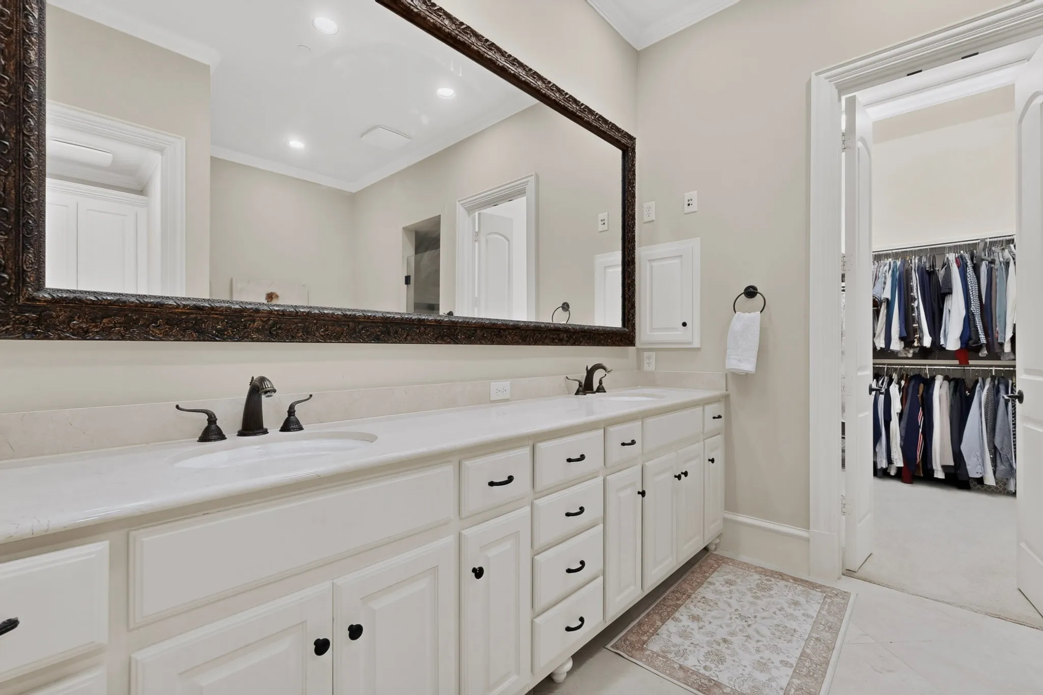 Single Family Residence For Sale in Collin County , 5920 Burgandy Street, Plano, Texas 75093, 4 Bedroom, 4 Bathroom, 2 Garage spaces, 4,027 Sqft, built in 2007, mls#21301530, Real Estate Agent in Plano, Homes For Sale in Collin county, Homes For Sale in Plano, Realtor in Plano Texas, Real Estate Brokerage Independent Realty Texas, Luminita Cordes Realtor