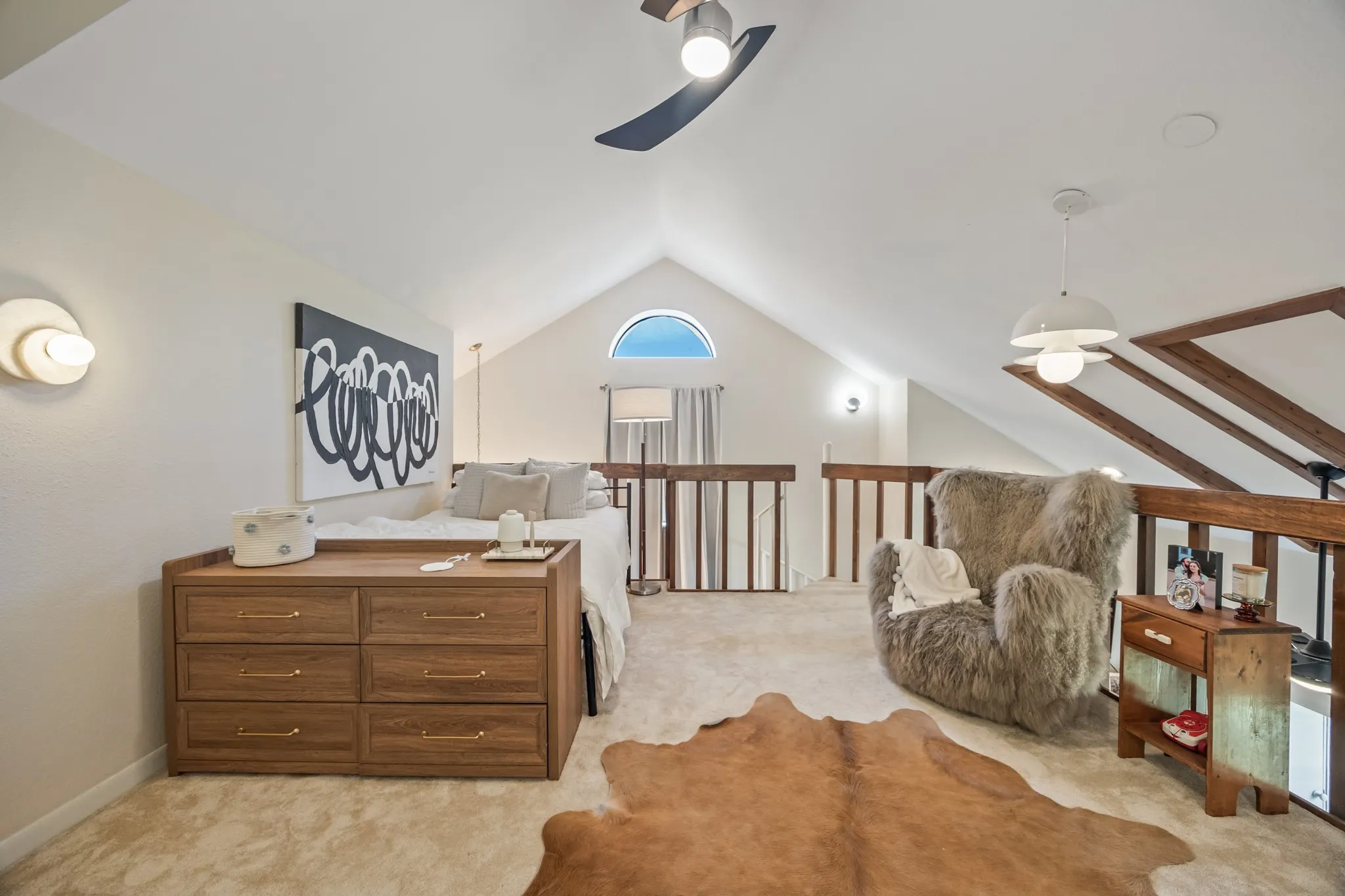 Condominium For Sale in Rockwall County , 928 Signal Ridge Place, Rockwall, Texas 75032, 2 Bedroom, 2 Bathroom, Garage spaces, 1,176 Sqft, built in 1983, Price $239,900, mls#21315613, Real Estate Agent in Rockwall, Homes For Sale in Rockwall county, Homes For Sale in Rockwall, Realtor in Rockwall Texas, Real Estate Brokerage Independent Realty Texas, Luminita Cordes Realtor