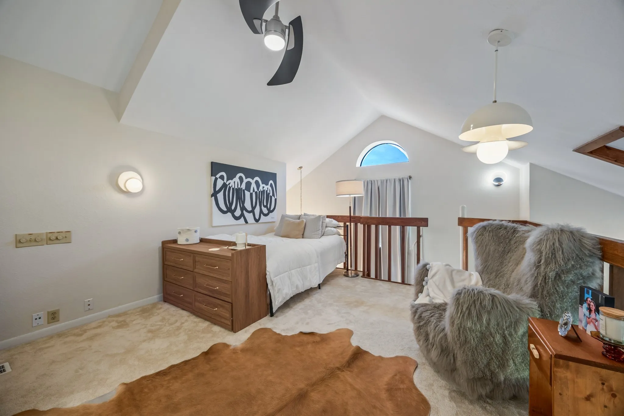 Condominium For Sale in Rockwall County , 928 Signal Ridge Place, Rockwall, Texas 75032, 2 Bedroom, 2 Bathroom, Garage spaces, 1,176 Sqft, built in 1983, Price $239,900, mls#21315613, Real Estate Agent in Rockwall, Homes For Sale in Rockwall county, Homes For Sale in Rockwall, Realtor in Rockwall Texas, Real Estate Brokerage Independent Realty Texas, Luminita Cordes Realtor