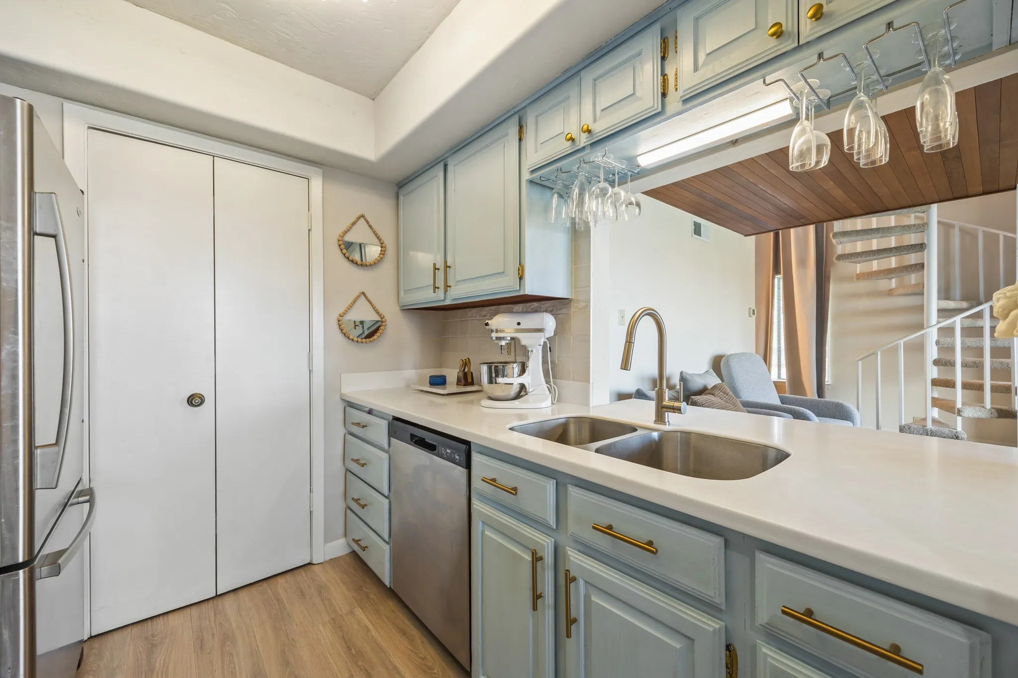 Condominium For Sale in Rockwall County , 928 Signal Ridge Place, Rockwall, Texas 75032, 2 Bedroom, 2 Bathroom, Garage spaces, 1,176 Sqft, built in 1983, Price $239,900, mls#21315613, Real Estate Agent in Rockwall, Homes For Sale in Rockwall county, Homes For Sale in Rockwall, Realtor in Rockwall Texas, Real Estate Brokerage Independent Realty Texas, Luminita Cordes Realtor