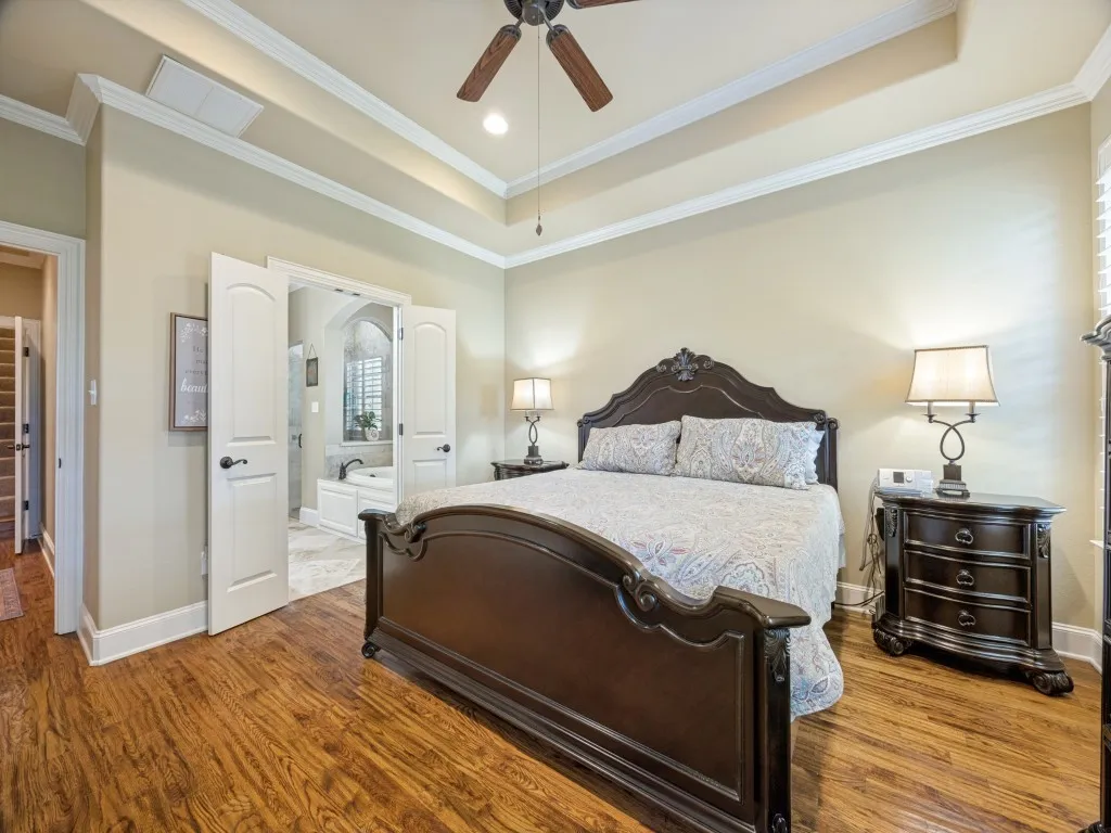 Single Family Residence For Sale in Grayson County , 2924 Overland Trail, Sherman, Texas 75092, 3 Bedroom, 2 Bathroom, 2 Garage spaces, 2,662 Sqft, built in 2013, mls#21301624, Real Estate Agent in Sherman, Homes For Sale in Grayson county, Homes For Sale in Sherman, Realtor in Sherman Texas, Real Estate Brokerage Independent Realty Texas, Luminita Cordes Realtor