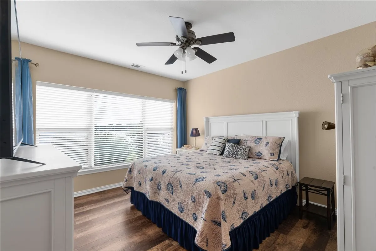 3rd bedroom has beautiful lake views