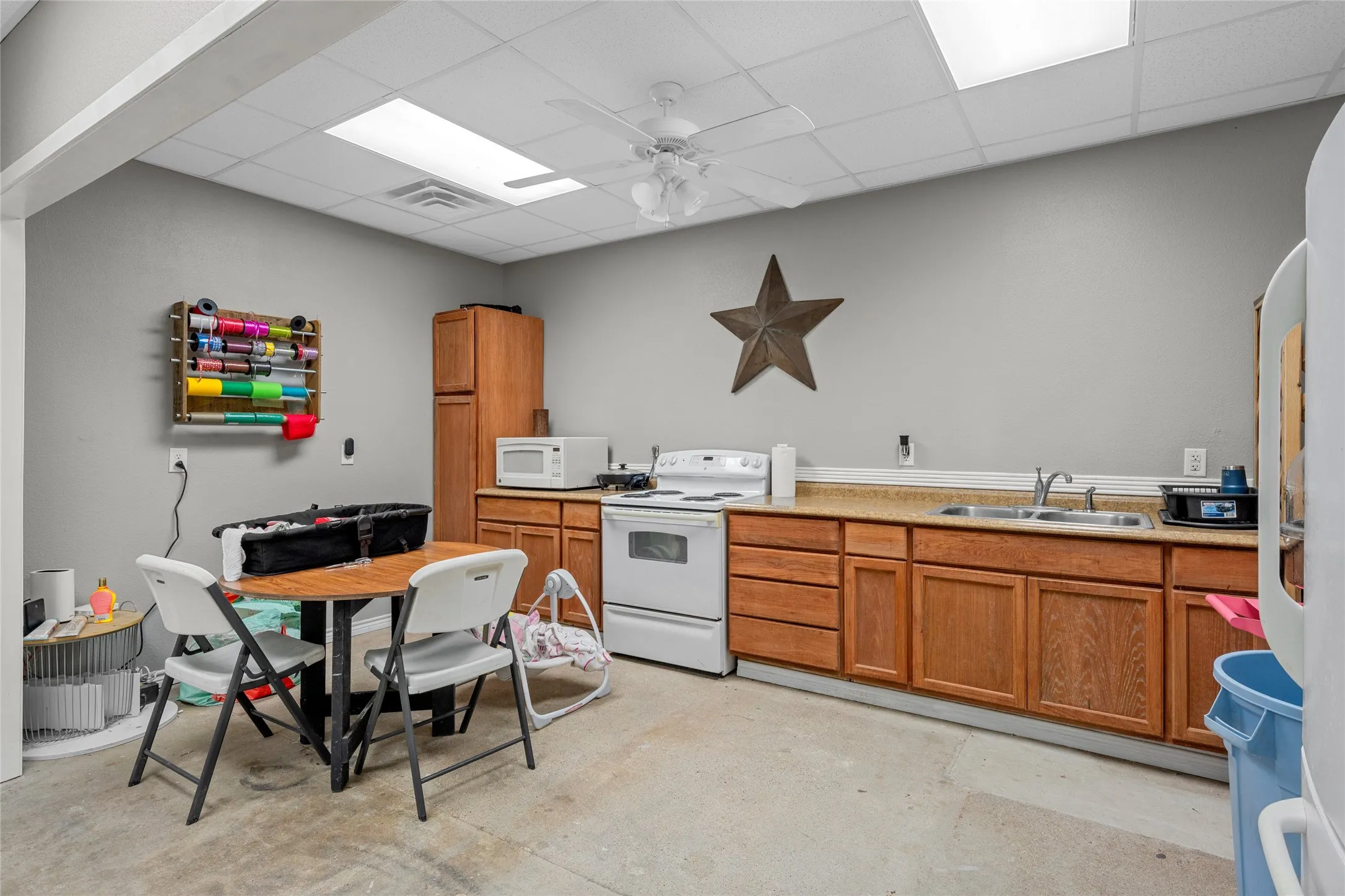 Business For Sale in Falls County , 219 E Ave C, Rosebud, Texas 76570, 0, 0, Garage spaces, 0 Sqft, built in 0, mls#21317702, Real Estate Agent in Rosebud, Homes For Sale in Falls county, Homes For Sale in Rosebud, Realtor in Rosebud Texas, Real Estate Brokerage Independent Realty Texas, Luminita Cordes Realtor