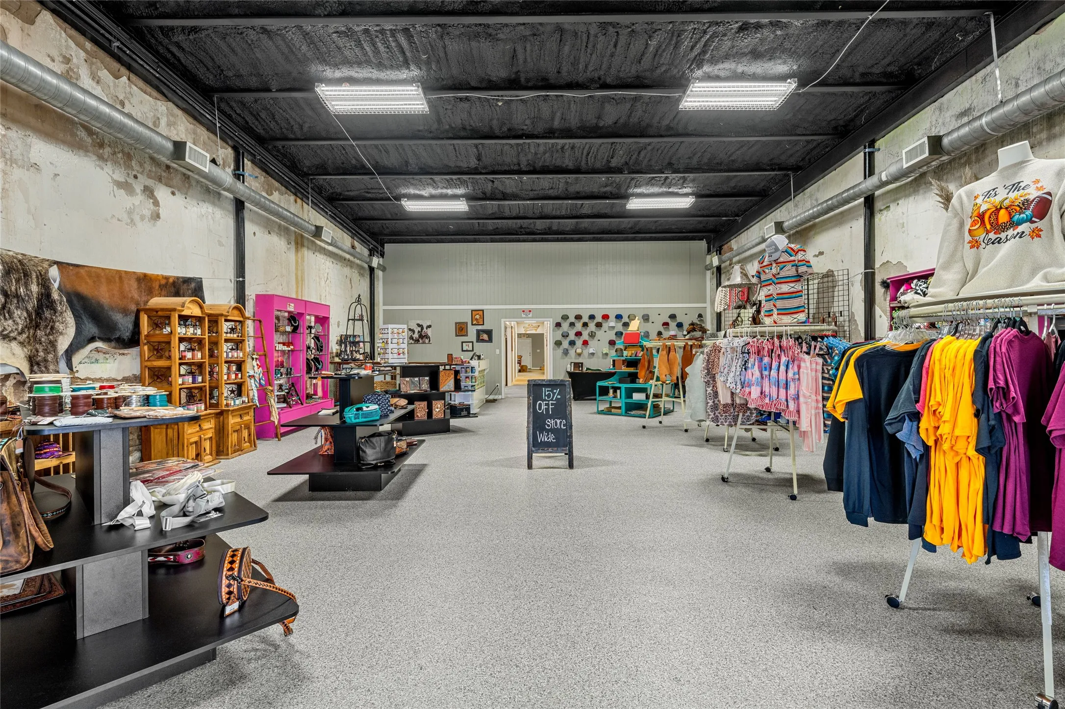 Business For Sale in Falls County , 219 E Ave C, Rosebud, Texas 76570, 0, 0, Garage spaces, 0 Sqft, built in 0, mls#21317702, Real Estate Agent in Rosebud, Homes For Sale in Falls county, Homes For Sale in Rosebud, Realtor in Rosebud Texas, Real Estate Brokerage Independent Realty Texas, Luminita Cordes Realtor