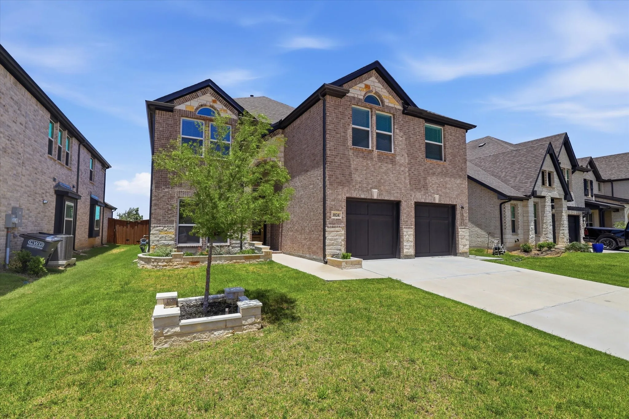 Single Family Residence For Sale in Denton County , 1824 Valencia Drive, Little Elm, Texas 75068, 6 Bedroom, 4 Bathroom, 2 Garage spaces, 3,505 Sqft, built in 2024, mls#21316016, Real Estate Agent in Little Elm, Homes For Sale in Denton county, Homes For Sale in Little Elm, Realtor in Little Elm Texas, Real Estate Brokerage Independent Realty Texas, Luminita Cordes Realtor