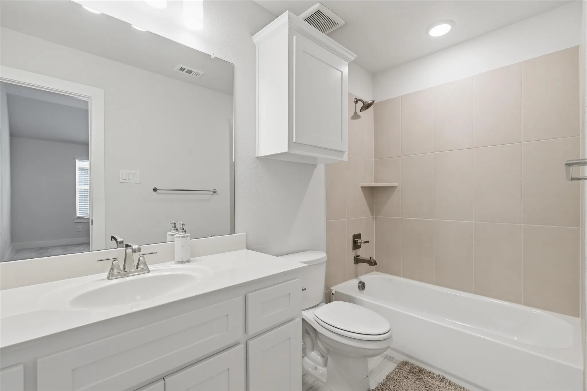 Single Family Residence For Sale in Denton County , 1824 Valencia Drive, Little Elm, Texas 75068, 6 Bedroom, 4 Bathroom, 2 Garage spaces, 3,505 Sqft, built in 2024, mls#21316016, Real Estate Agent in Little Elm, Homes For Sale in Denton county, Homes For Sale in Little Elm, Realtor in Little Elm Texas, Real Estate Brokerage Independent Realty Texas, Luminita Cordes Realtor