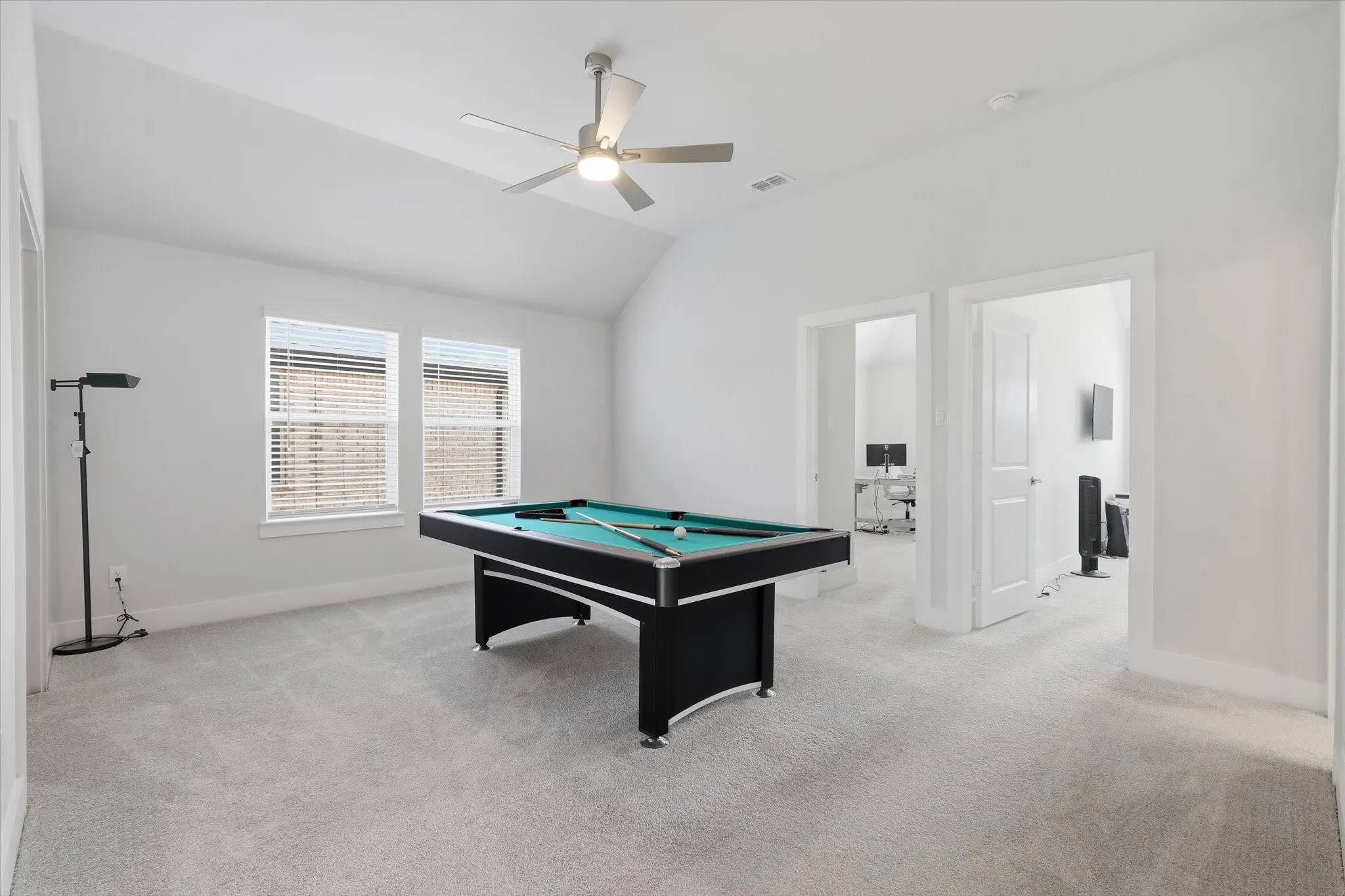 Single Family Residence For Sale in Denton County , 1824 Valencia Drive, Little Elm, Texas 75068, 6 Bedroom, 4 Bathroom, 2 Garage spaces, 3,505 Sqft, built in 2024, mls#21316016, Real Estate Agent in Little Elm, Homes For Sale in Denton county, Homes For Sale in Little Elm, Realtor in Little Elm Texas, Real Estate Brokerage Independent Realty Texas, Luminita Cordes Realtor