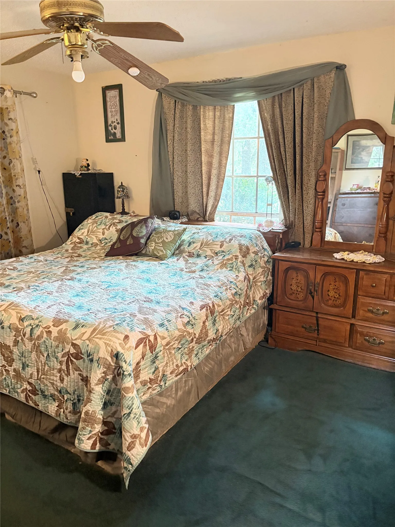 Single Family Residence For Sale in Dallas County , 14034 Vida Lane, Dallas, Texas 75253, 4 Bedroom, 2 Bathroom, 4 Garage spaces, 1,700 Sqft, built in 1978, mls#21304954, Real Estate Agent in Dallas, Homes For Sale in Dallas county, Homes For Sale in Dallas, Realtor in Dallas Texas, Real Estate Brokerage Independent Realty Texas, Luminita Cordes Realtor