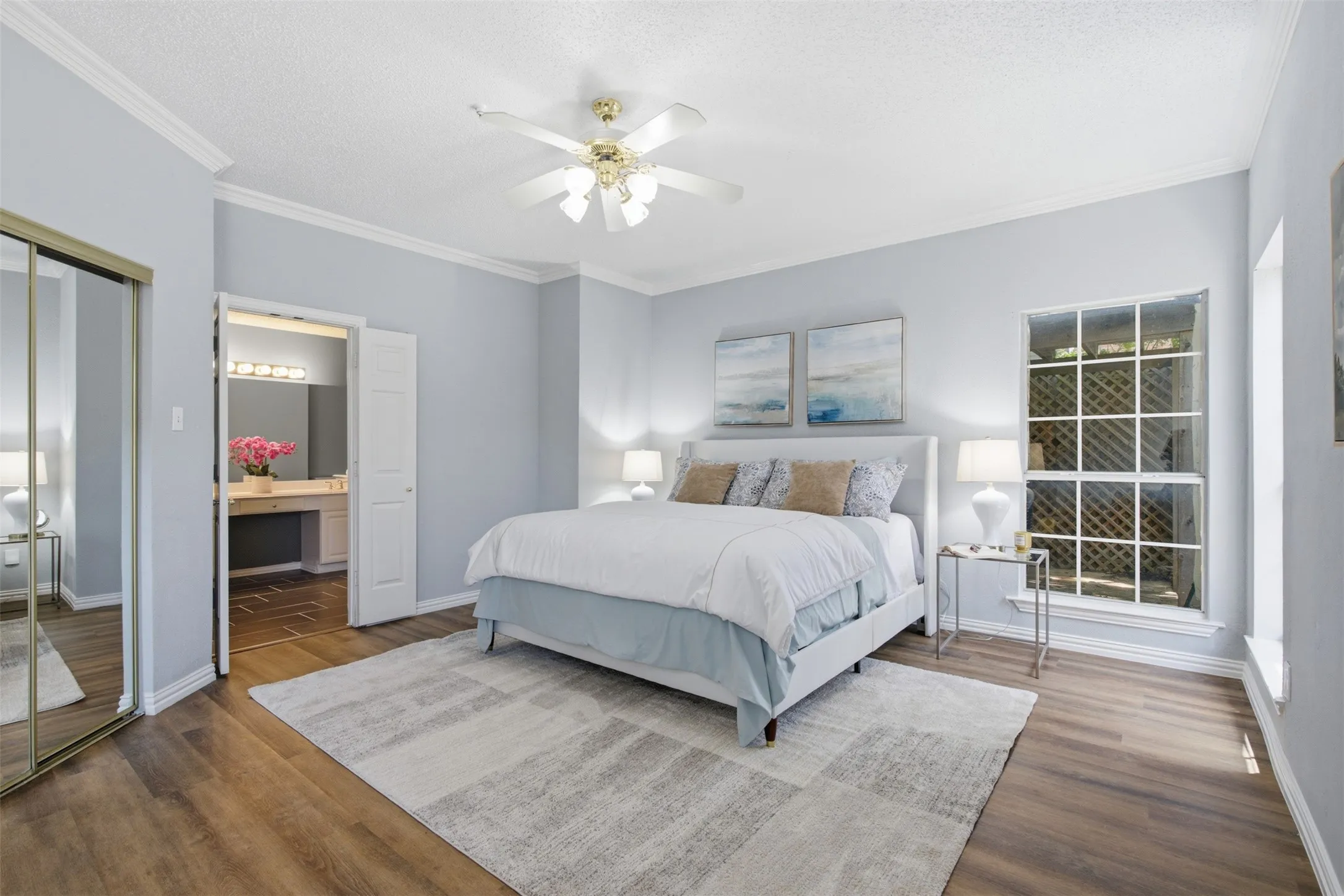 Single Family Residence For Sale in Dallas County , 14584 Blueberry Court, Addison, Texas 75001, 3 Bedroom, 3 Bathroom, 2 Garage spaces, 1,751 Sqft, built in 1994, mls#21317740, Real Estate Agent in Addison, Homes For Sale in Dallas county, Homes For Sale in Addison, Realtor in Addison Texas, Real Estate Brokerage Independent Realty Texas, Luminita Cordes Realtor