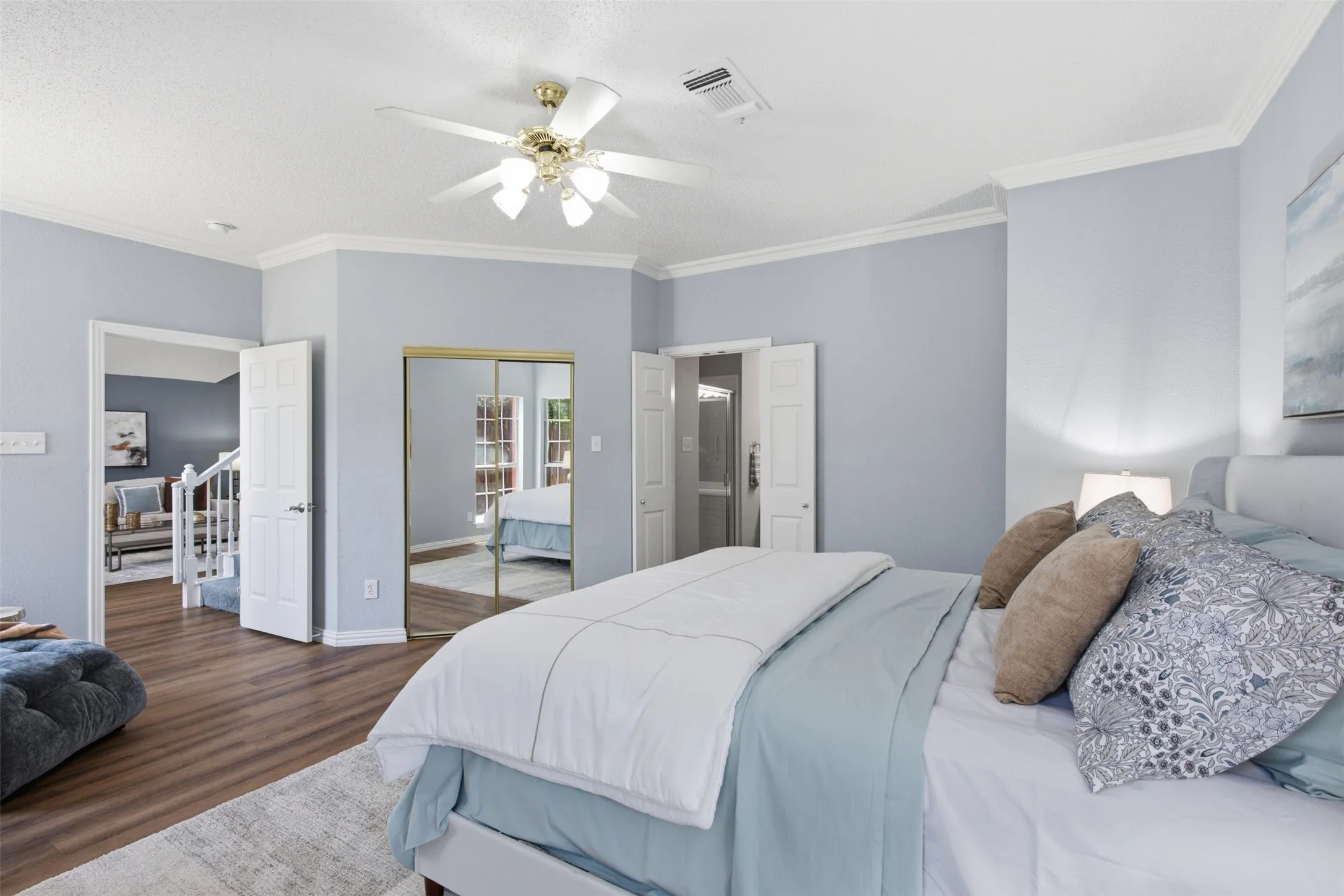 Single Family Residence For Sale in Dallas County , 14584 Blueberry Court, Addison, Texas 75001, 3 Bedroom, 3 Bathroom, 2 Garage spaces, 1,751 Sqft, built in 1994, mls#21317740, Real Estate Agent in Addison, Homes For Sale in Dallas county, Homes For Sale in Addison, Realtor in Addison Texas, Real Estate Brokerage Independent Realty Texas, Luminita Cordes Realtor