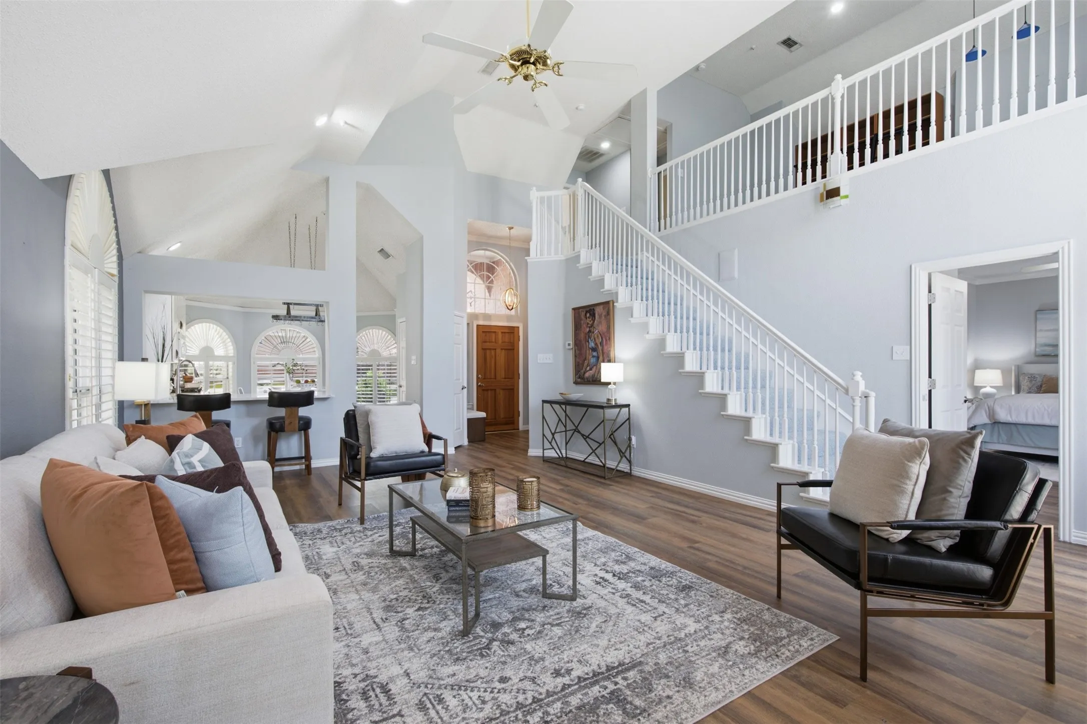 Single Family Residence For Sale in Dallas County , 14584 Blueberry Court, Addison, Texas 75001, 3 Bedroom, 3 Bathroom, 2 Garage spaces, 1,751 Sqft, built in 1994, mls#21317740, Real Estate Agent in Addison, Homes For Sale in Dallas county, Homes For Sale in Addison, Realtor in Addison Texas, Real Estate Brokerage Independent Realty Texas, Luminita Cordes Realtor