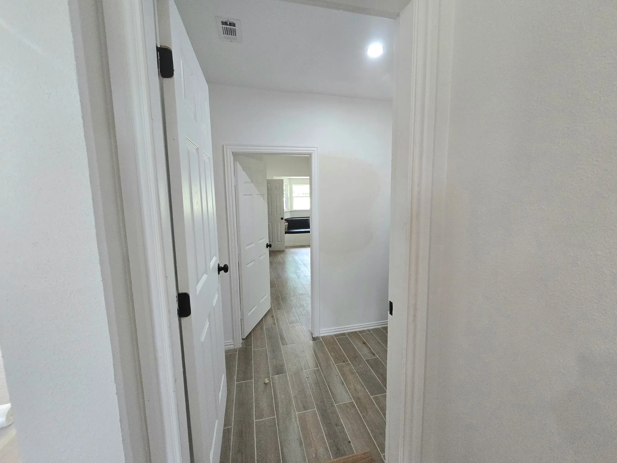 Single Family Residence For Sale in Johnson County , 404 W Hillcrest Street, Keene, Texas 76059, 4 Bedrooms, 3 Bathrooms, Garage spaces, 1,416 Sqft, built in 1958, Price $360,000, mls#21317759, Real Estate Agent in Keene, Homes For Sale in Johnson county, Homes For Sale in Keene, Realtor in Keene Texas, Real Estate Brokerage Independent Realty Texas, Luminita Cordes Realtor