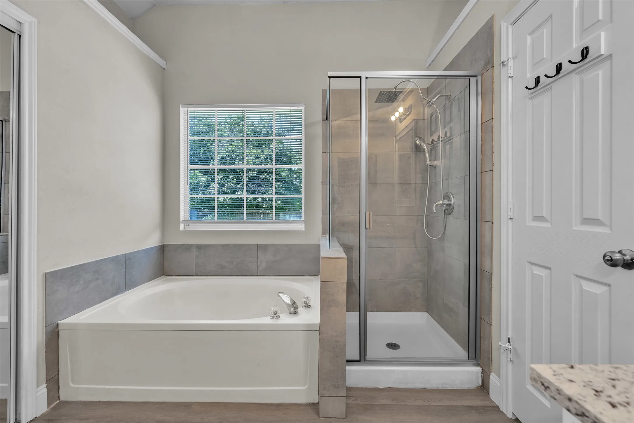 Single Family Residence For Sale in Tarrant County , 1409 Prentice Street, Arlington, Texas 76018, 3 Bedroom, 2 Bathroom, 2 Garage spaces, 1,719 Sqft, built in 1990, mls#21317734, Real Estate Agent in Arlington, Homes For Sale in Tarrant county, Homes For Sale in Arlington, Realtor in Arlington Texas, Real Estate Brokerage Independent Realty Texas, Luminita Cordes Realtor