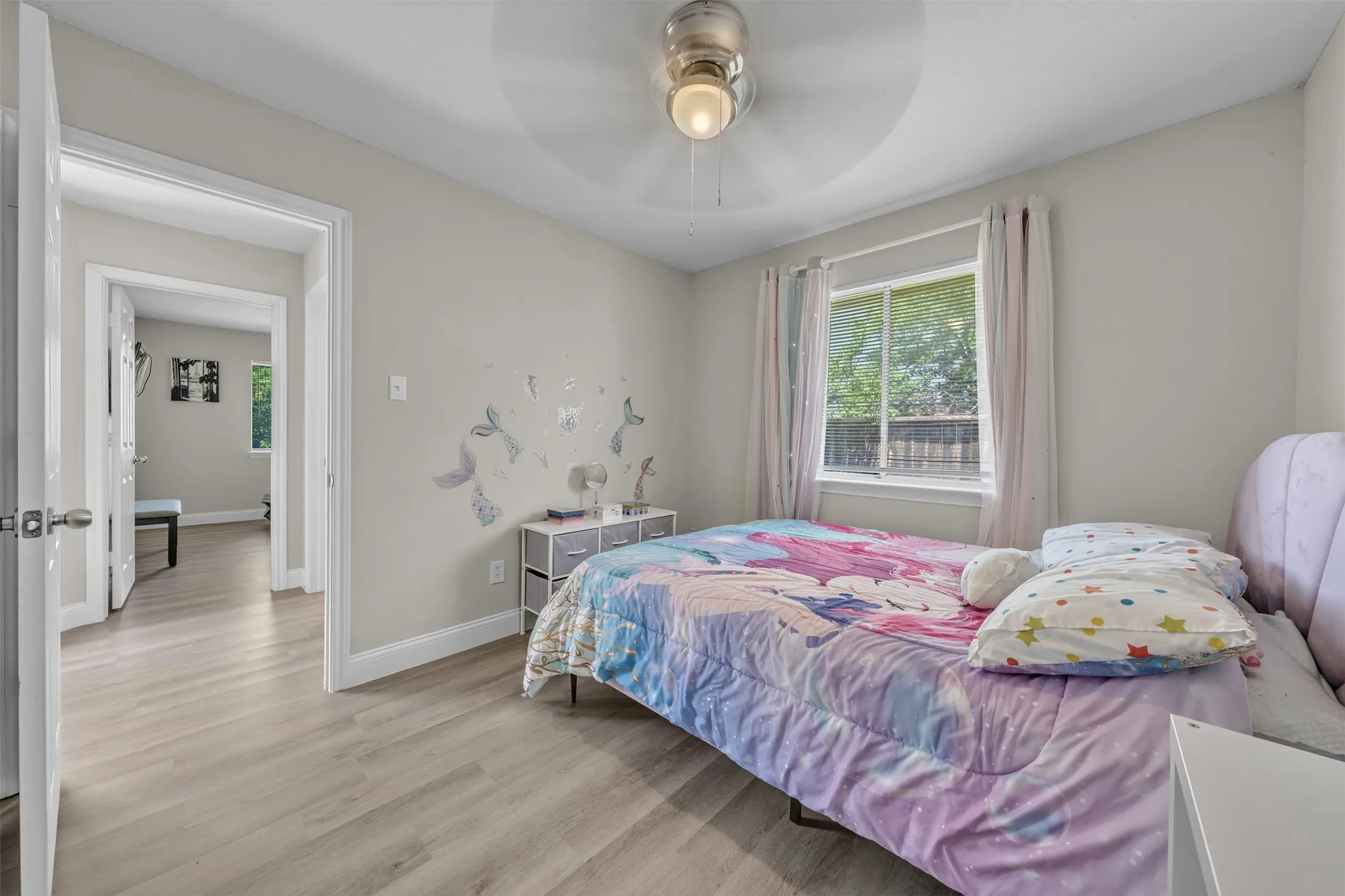 Single Family Residence For Sale in Tarrant County , 1409 Prentice Street, Arlington, Texas 76018, 3 Bedroom, 2 Bathroom, 2 Garage spaces, 1,719 Sqft, built in 1990, mls#21317734, Real Estate Agent in Arlington, Homes For Sale in Tarrant county, Homes For Sale in Arlington, Realtor in Arlington Texas, Real Estate Brokerage Independent Realty Texas, Luminita Cordes Realtor