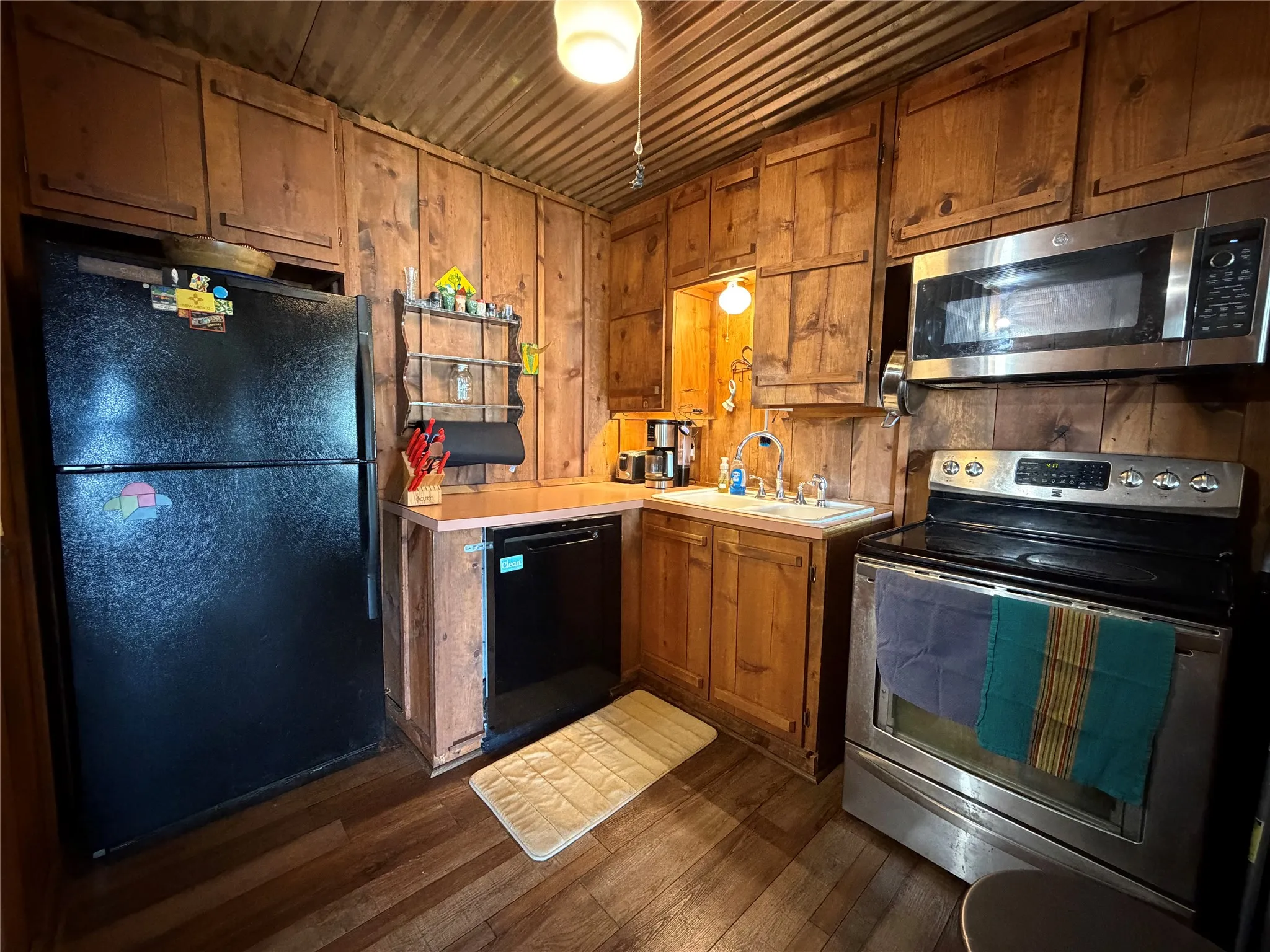 Single Family Residence For Sale in Brown County , 103 Lake Bridge Lane, Brownwood, Texas 76801, 7 Bedrooms, 7 Bathrooms, Garage spaces, 2,630 Sqft, built in 0, Price $710,000, mls#21317764, Real Estate Agent in Brownwood, Homes For Sale in Brown county, Homes For Sale in Brownwood, Realtor in Brownwood Texas, Real Estate Brokerage Independent Realty Texas, Luminita Cordes Realtor