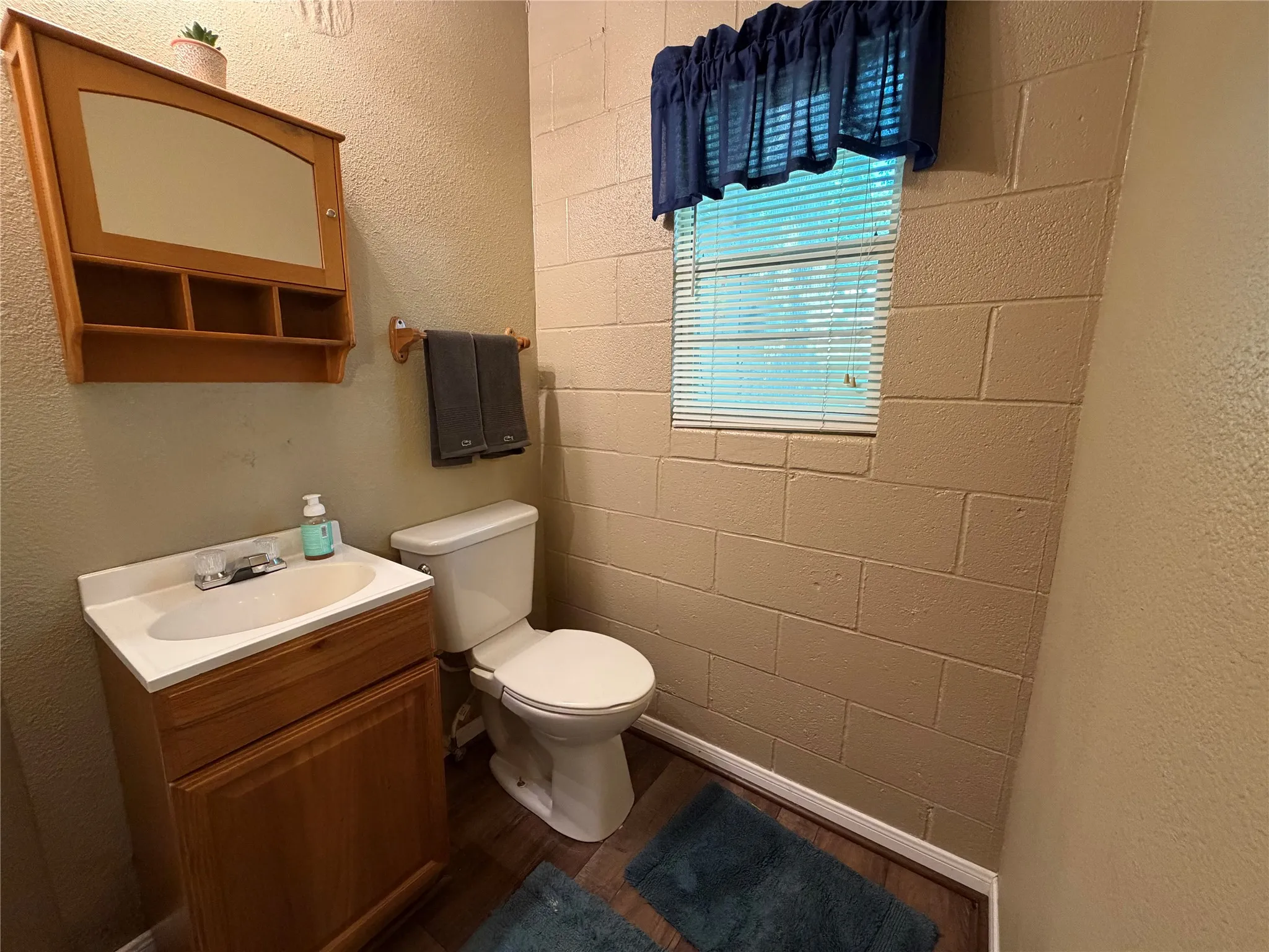 Single Family Residence For Sale in Brown County , 103 Lake Bridge Lane, Brownwood, Texas 76801, 7 Bedrooms, 7 Bathrooms, Garage spaces, 2,630 Sqft, built in 0, Price $710,000, mls#21317764, Real Estate Agent in Brownwood, Homes For Sale in Brown county, Homes For Sale in Brownwood, Realtor in Brownwood Texas, Real Estate Brokerage Independent Realty Texas, Luminita Cordes Realtor