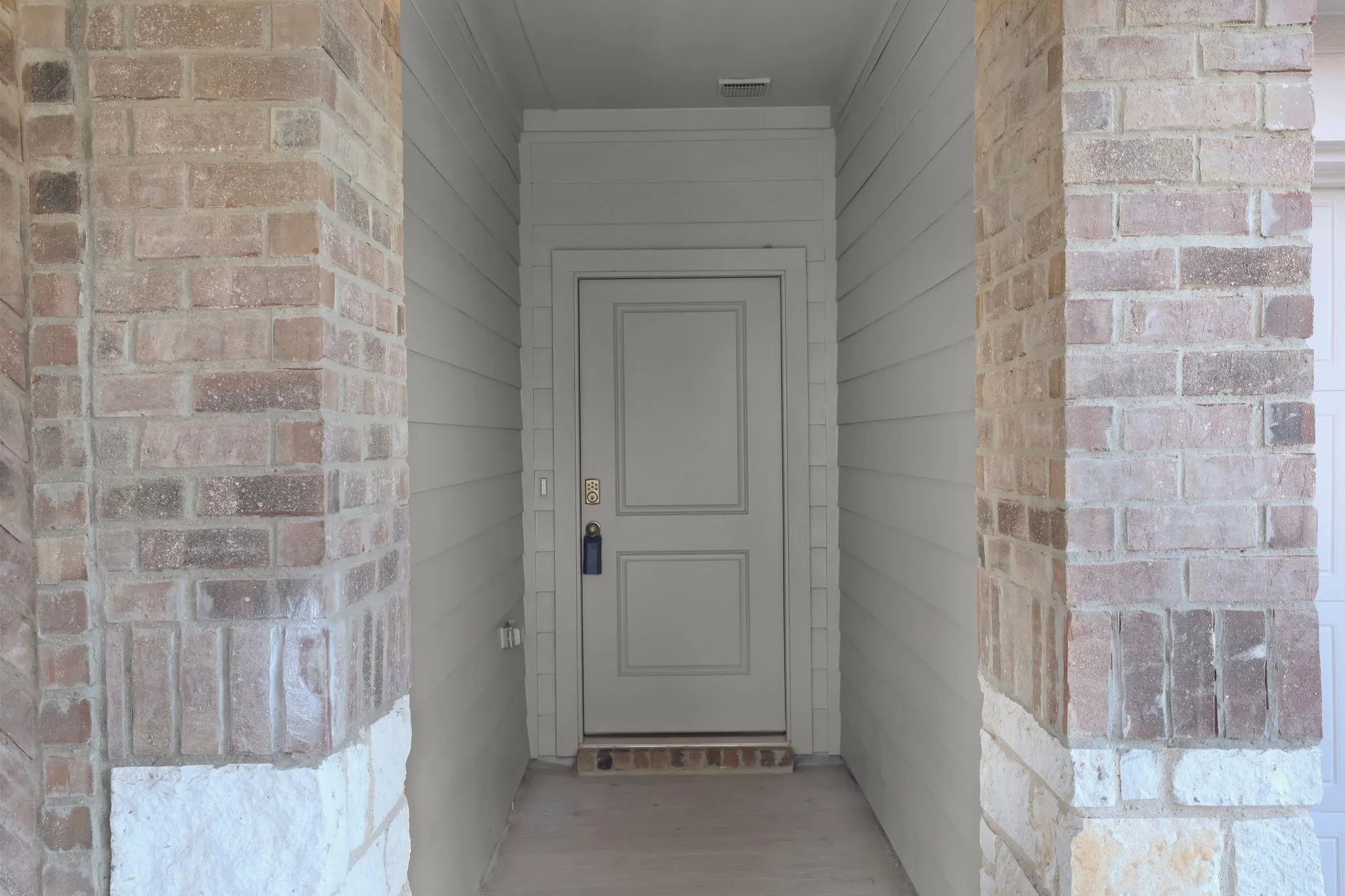 Single Family Residence For Rent in Denton County , 3705 Northwater Trail, Denton, Texas 76226, 3 Bedroom, 2 Bathroom, 2 Garage spaces, 1,324 Sqft, built in 2023, mls#21315860, Real Estate Agent in Denton, Homes For Rent in Denton county, Homes For Rent in Denton, Realtor in Denton Texas, Real Estate Brokerage Independent Realty Texas, Luminita Cordes Realtor
