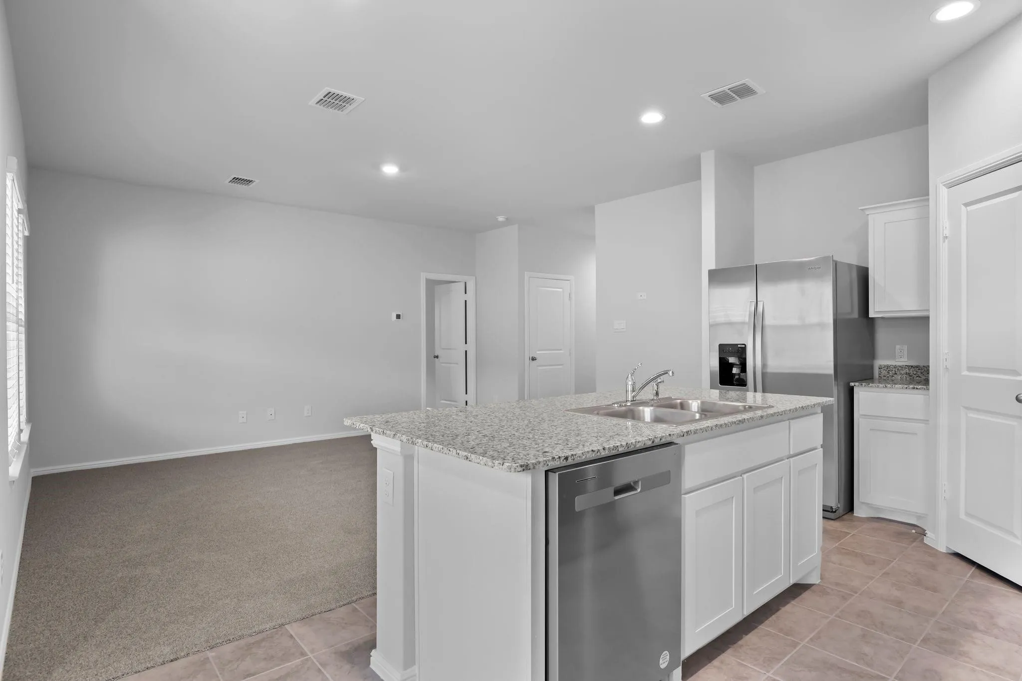 Single Family Residence For Rent in Denton County , 3705 Northwater Trail, Denton, Texas 76226, 3 Bedroom, 2 Bathroom, 2 Garage spaces, 1,324 Sqft, built in 2023, mls#21315860, Real Estate Agent in Denton, Homes For Rent in Denton county, Homes For Rent in Denton, Realtor in Denton Texas, Real Estate Brokerage Independent Realty Texas, Luminita Cordes Realtor