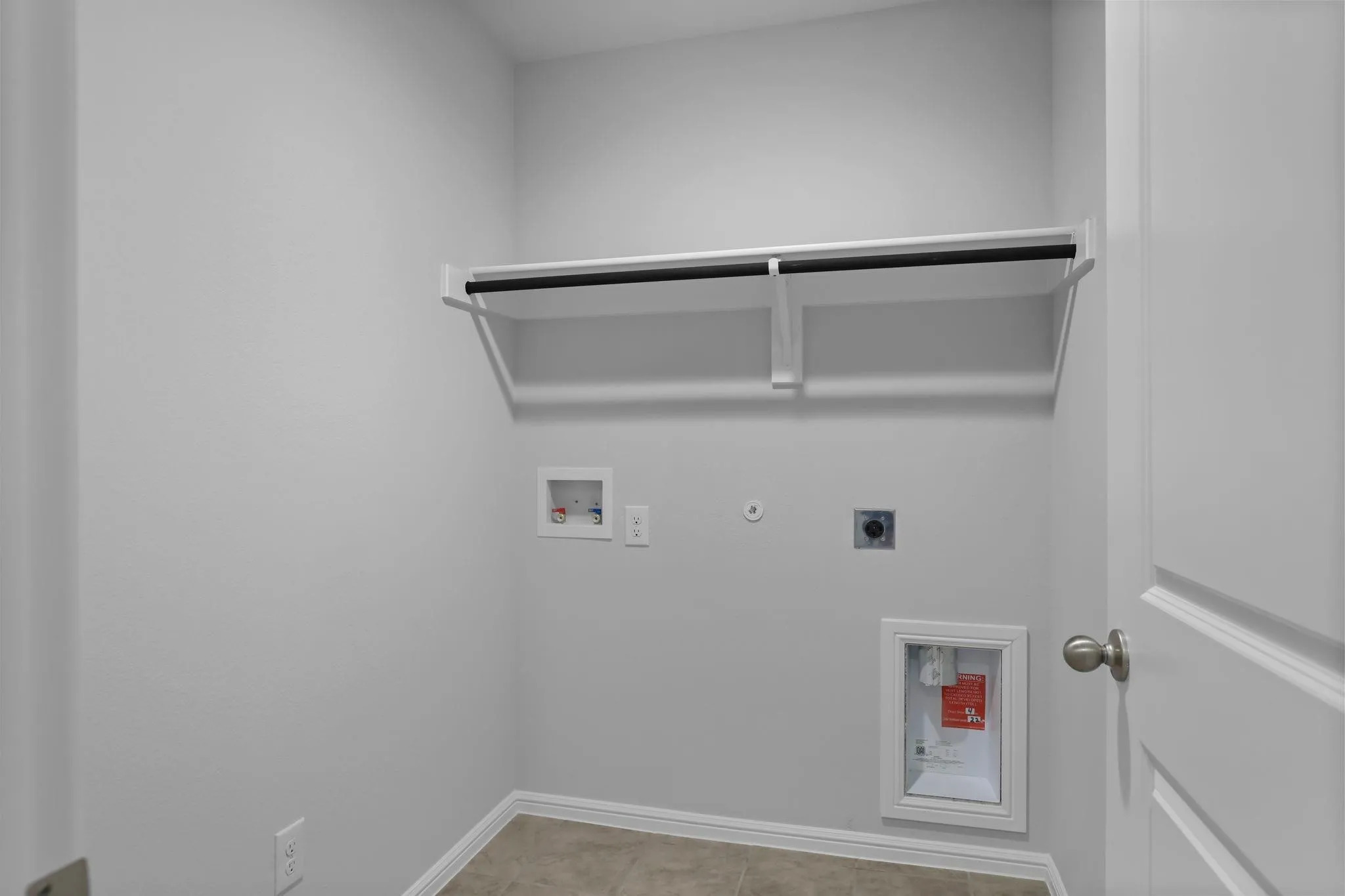Single Family Residence For Rent in Denton County , 3705 Northwater Trail, Denton, Texas 76226, 3 Bedroom, 2 Bathroom, 2 Garage spaces, 1,324 Sqft, built in 2023, mls#21315860, Real Estate Agent in Denton, Homes For Rent in Denton county, Homes For Rent in Denton, Realtor in Denton Texas, Real Estate Brokerage Independent Realty Texas, Luminita Cordes Realtor