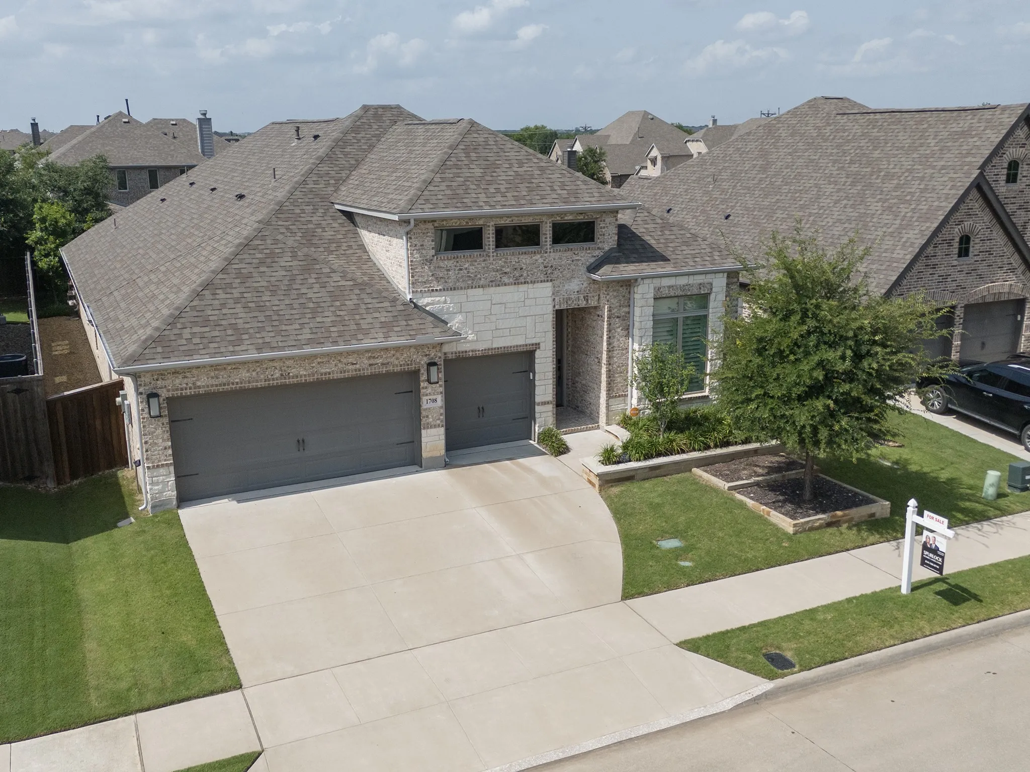 Single Family Residence For Sale in Collin County , 1708 Red Rose Trail, Celina, Texas 75078, 4 Bedrooms, 4 Bathrooms, 3 Garage spaces, 2,739 Sqft, built in 2020, Price $610,000, mls#21304276, Real Estate Agent in Celina, Homes For Sale in Collin county, Homes For Sale in Celina, Realtor in Celina Texas, Real Estate Brokerage Independent Realty Texas, Luminita Cordes Realtor