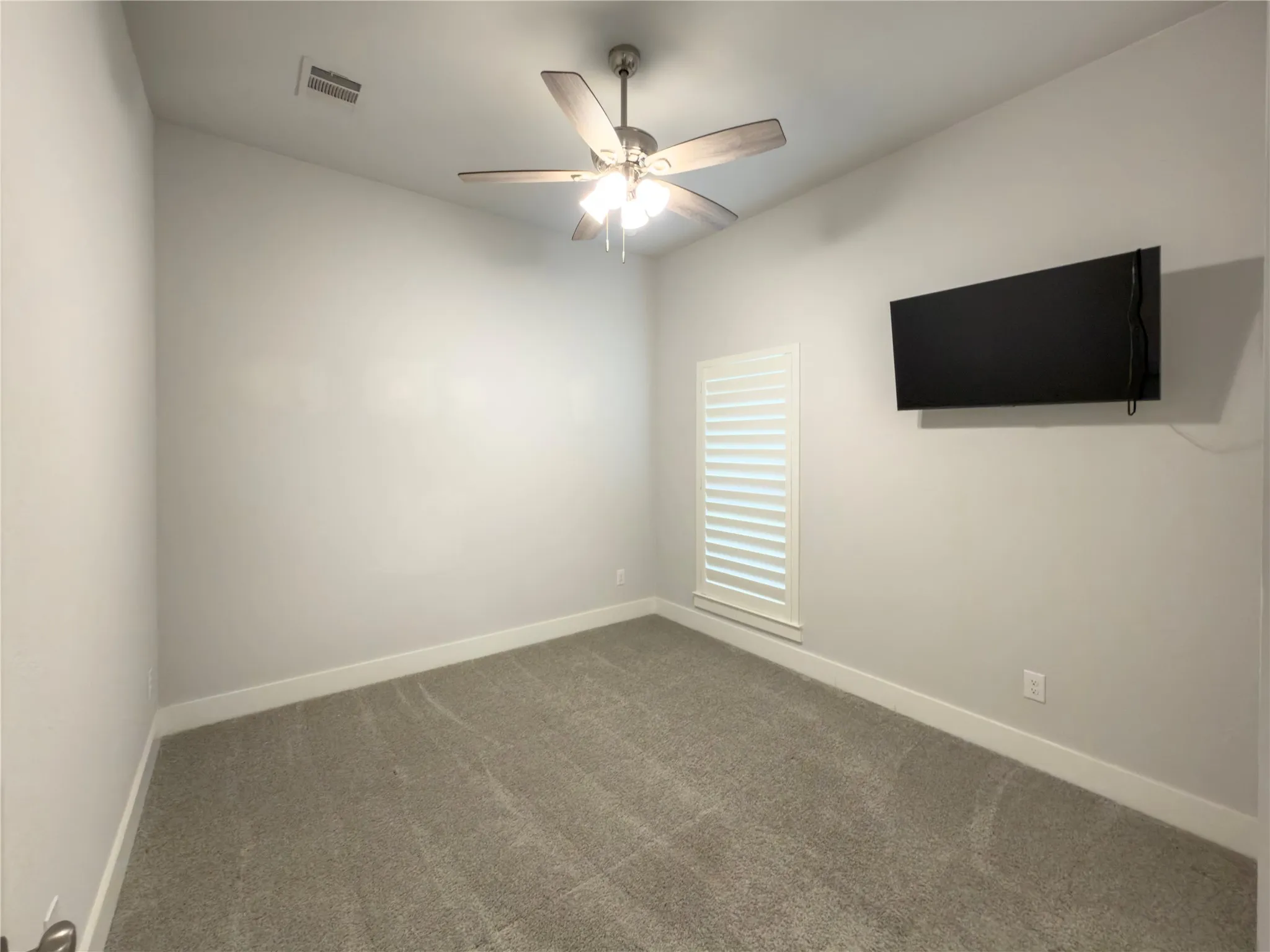 Single Family Residence For Sale in Collin County , 1708 Red Rose Trail, Celina, Texas 75078, 4 Bedrooms, 4 Bathrooms, 3 Garage spaces, 2,739 Sqft, built in 2020, Price $610,000, mls#21304276, Real Estate Agent in Celina, Homes For Sale in Collin county, Homes For Sale in Celina, Realtor in Celina Texas, Real Estate Brokerage Independent Realty Texas, Luminita Cordes Realtor