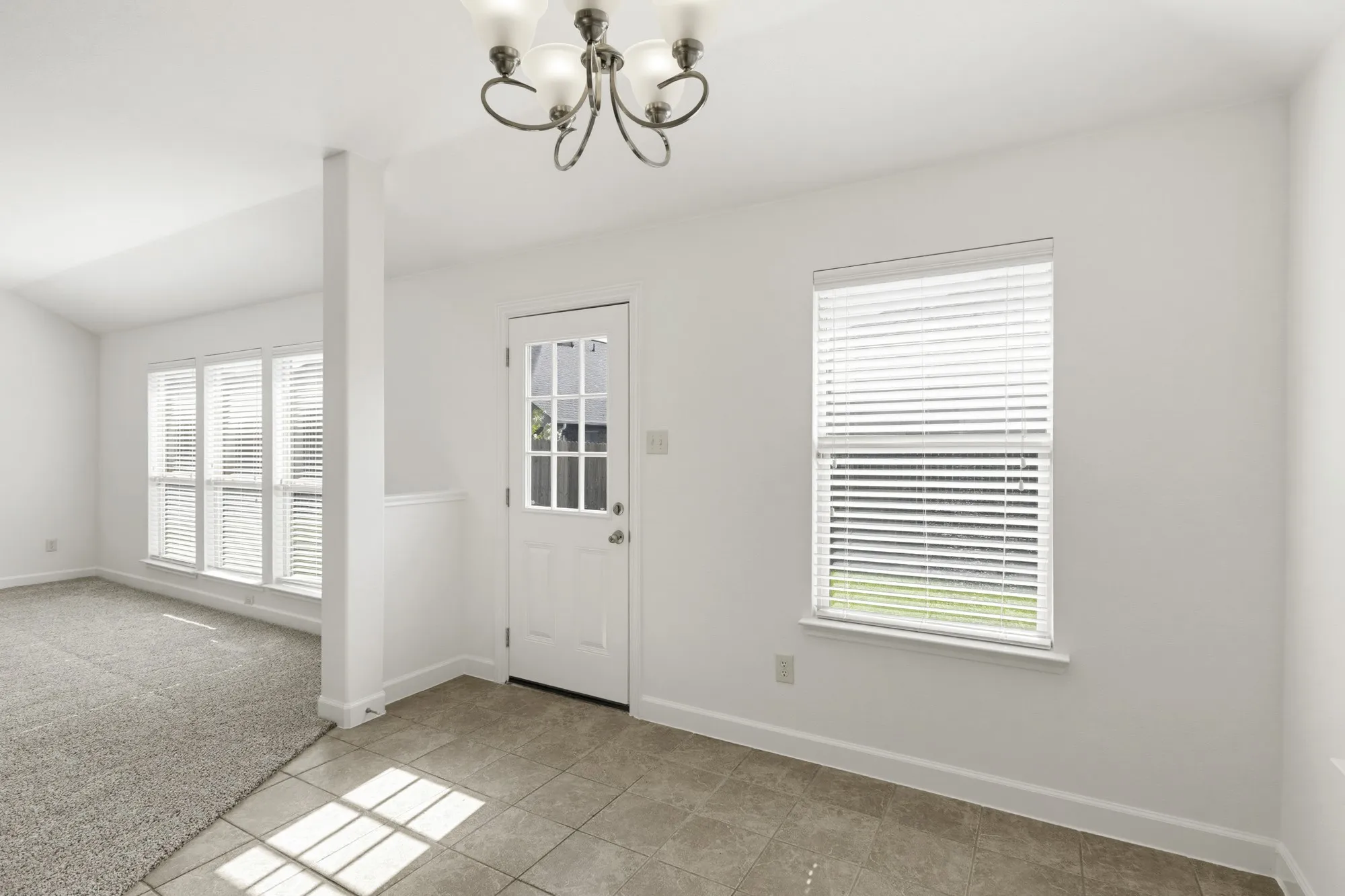 Single Family Residence For Sale in Collin County , 2041 Shady Glen Trail, Princeton, Texas 75407, 3 Bedroom, 2 Bathroom, 2 Garage spaces, 1,676 Sqft, built in 2012, mls#21316770, Real Estate Agent in Princeton, Homes For Sale in Collin county, Homes For Sale in Princeton, Realtor in Princeton Texas, Real Estate Brokerage Independent Realty Texas, Luminita Cordes Realtor
