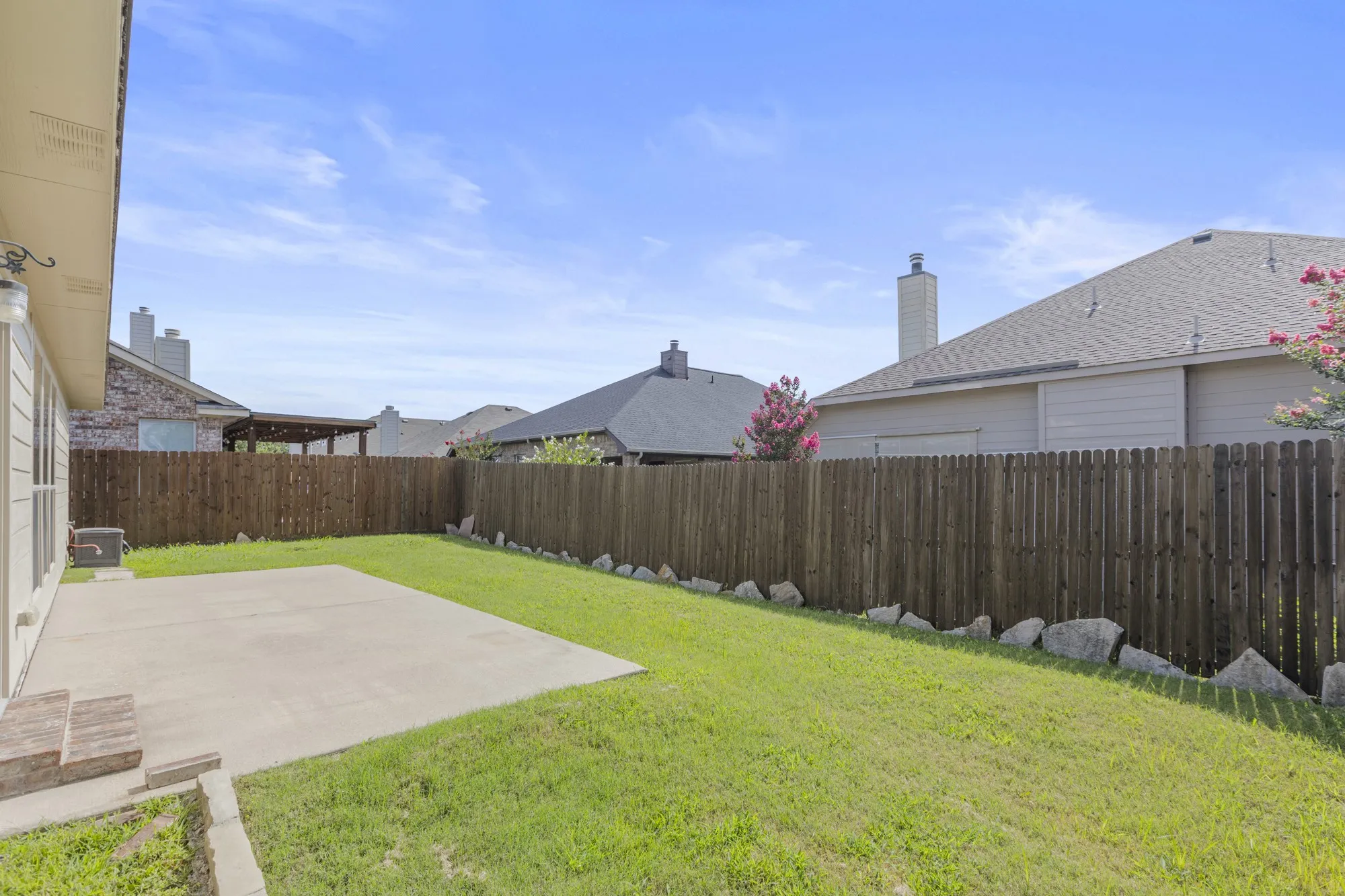 Single Family Residence For Sale in Collin County , 2041 Shady Glen Trail, Princeton, Texas 75407, 3 Bedroom, 2 Bathroom, 2 Garage spaces, 1,676 Sqft, built in 2012, mls#21316770, Real Estate Agent in Princeton, Homes For Sale in Collin county, Homes For Sale in Princeton, Realtor in Princeton Texas, Real Estate Brokerage Independent Realty Texas, Luminita Cordes Realtor