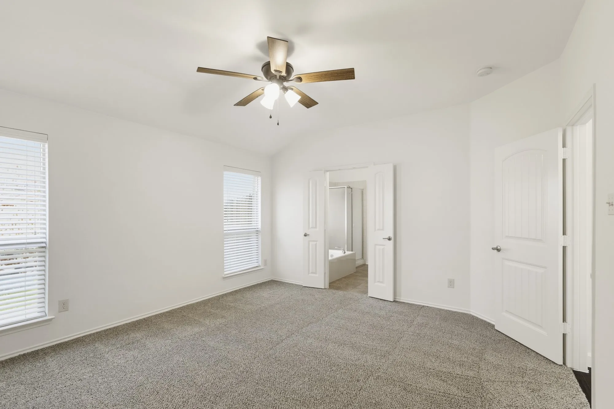 Single Family Residence For Sale in Collin County , 2041 Shady Glen Trail, Princeton, Texas 75407, 3 Bedroom, 2 Bathroom, 2 Garage spaces, 1,676 Sqft, built in 2012, mls#21316770, Real Estate Agent in Princeton, Homes For Sale in Collin county, Homes For Sale in Princeton, Realtor in Princeton Texas, Real Estate Brokerage Independent Realty Texas, Luminita Cordes Realtor
