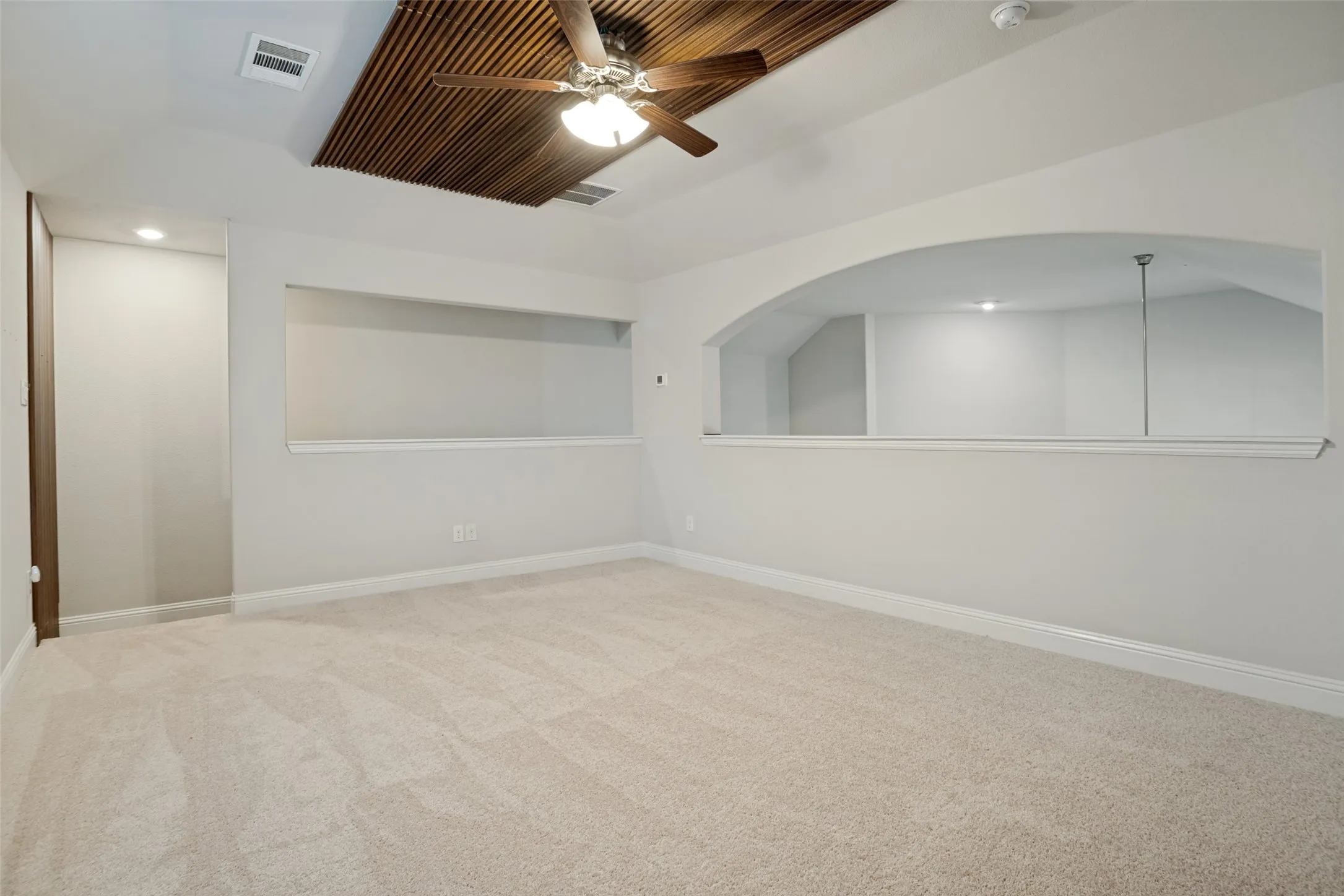 Single Family Residence For Rent in Collin County , 3406 Herron Drive, Melissa, Texas 75454, 4 Bedroom, 2 Bathroom, 2 Garage spaces, 2,203 Sqft, built in 2018, mls#21315994, Real Estate Agent in Melissa, Homes For Rent in Collin county, Homes For Rent in Melissa, Realtor in Melissa Texas, Real Estate Brokerage Independent Realty Texas, Luminita Cordes Realtor