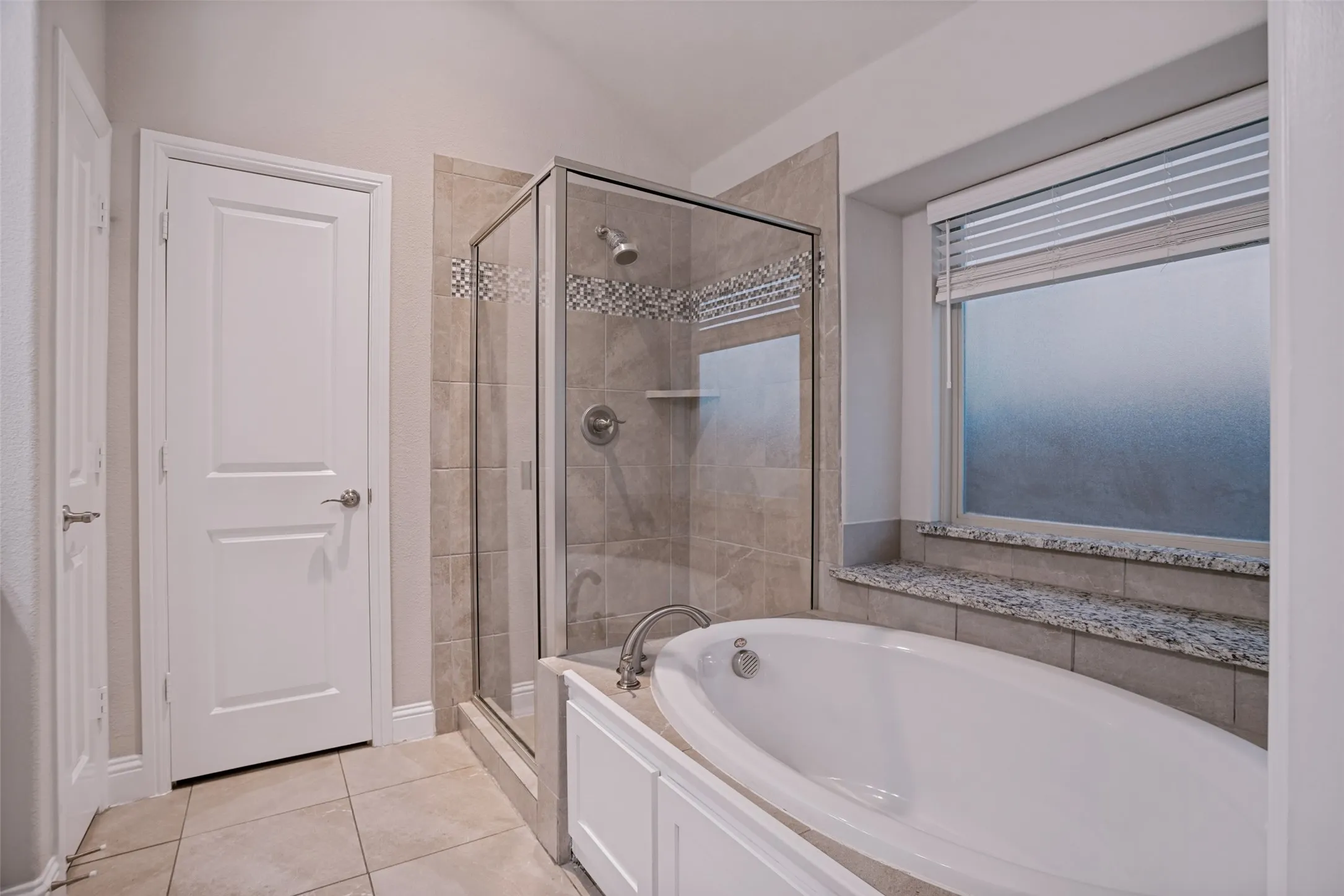 Single Family Residence For Rent in Collin County , 3406 Herron Drive, Melissa, Texas 75454, 4 Bedroom, 2 Bathroom, 2 Garage spaces, 2,203 Sqft, built in 2018, mls#21315994, Real Estate Agent in Melissa, Homes For Rent in Collin county, Homes For Rent in Melissa, Realtor in Melissa Texas, Real Estate Brokerage Independent Realty Texas, Luminita Cordes Realtor