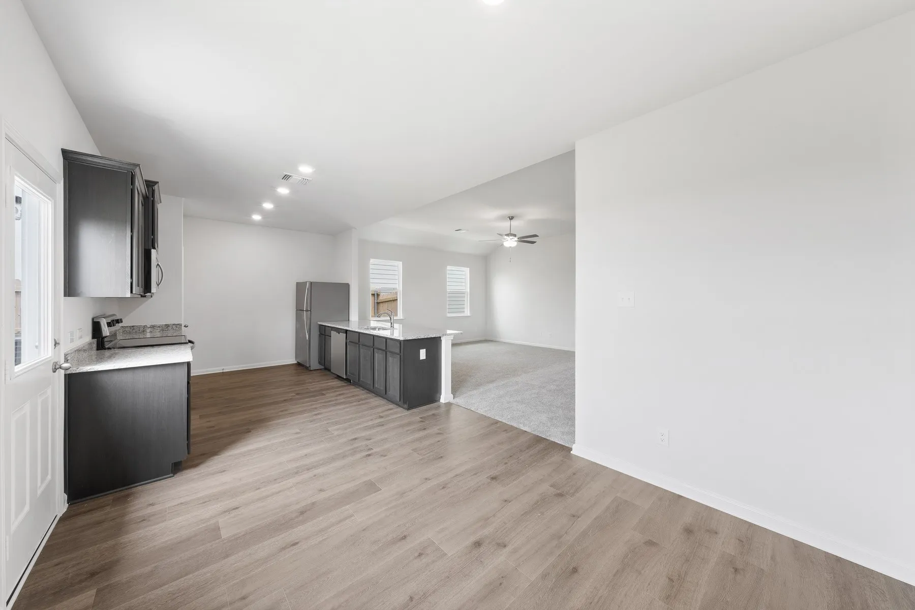 Single Family Residence For Sale in Tarrant County , 945 Cawthorne Trail, Fort Worth, Texas 76108, 4 Bedroom, 2 Bathroom, 2 Garage spaces, 1,798 Sqft, built in 2026, mls#21313627, Real Estate Agent in Fort Worth, Homes For Sale in Tarrant county, Homes For Sale in Fort Worth, Realtor in Fort Worth Texas, Real Estate Brokerage Independent Realty Texas, Luminita Cordes Realtor