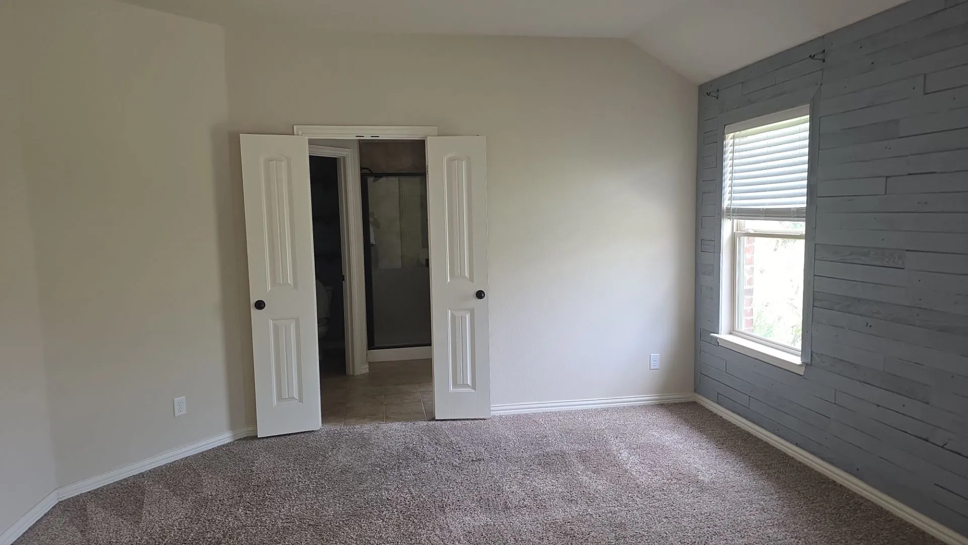 Single Family Residence For Sale in Tarrant County , 7505 Rothbury Drive, Fort Worth, Texas 76179, 3 Bedroom, 2 Bathroom, 2 Garage spaces, 1,810 Sqft, built in 2019, mls#21316641, Real Estate Agent in Fort Worth, Homes For Sale in Tarrant county, Homes For Sale in Fort Worth, Realtor in Fort Worth Texas, Real Estate Brokerage Independent Realty Texas, Luminita Cordes Realtor