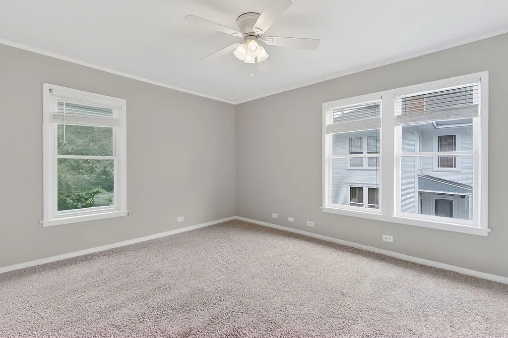 Single Family Residence For Sale in Camp County , 216 N Texas Street, Pittsburg, Texas 75686, 5 Bedroom, 2 Bathroom, 2 Garage spaces, 3,270 Sqft, built in 1929, mls#21317676, Real Estate Agent in Pittsburg, Homes For Sale in Camp county, Homes For Sale in Pittsburg, Realtor in Pittsburg Texas, Real Estate Brokerage Independent Realty Texas, Luminita Cordes Realtor