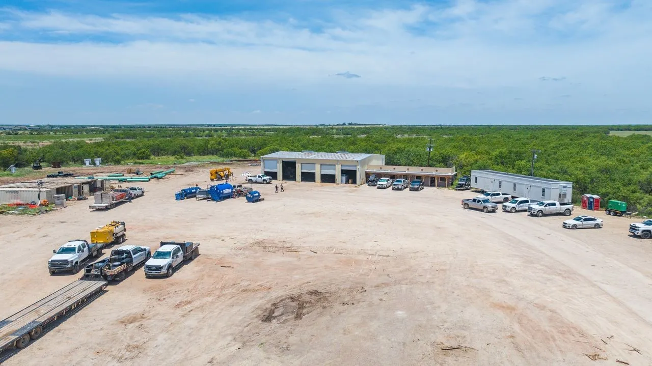 Business For Sale in Taylor County , 2458 E Overland Trail, Abilene, Texas 79601, 0, 0, Garage spaces, 0 Sqft, built in 1980, Price $2,000,000, mls#21314890, Real Estate Agent in Abilene, Homes For Sale in Taylor county, Homes For Sale in Abilene, Realtor in Abilene Texas, Real Estate Brokerage Independent Realty Texas, Luminita Cordes Realtor