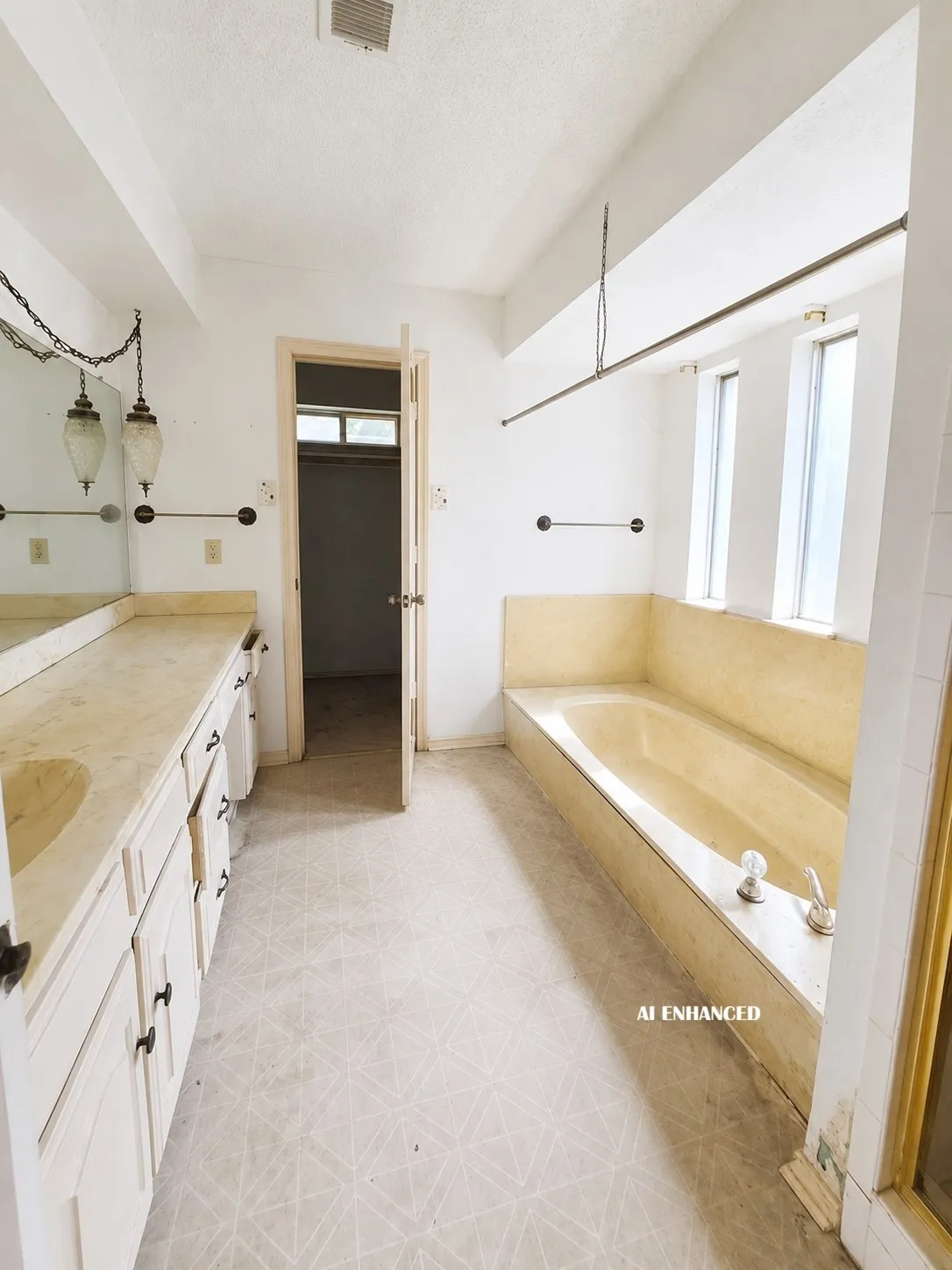 Single Family Residence For Sale in Dallas County , 604 S Briarcrest Drive, Richardson, Texas 75081, 3 Bedroom, 3 Bathroom, 2 Garage spaces, 1,995 Sqft, built in 1977, Price $375,000, mls#21317781, Real Estate Agent in Richardson, Homes For Sale in Dallas county, Homes For Sale in Richardson, Realtor in Richardson Texas, Real Estate Brokerage Independent Realty Texas, Luminita Cordes Realtor