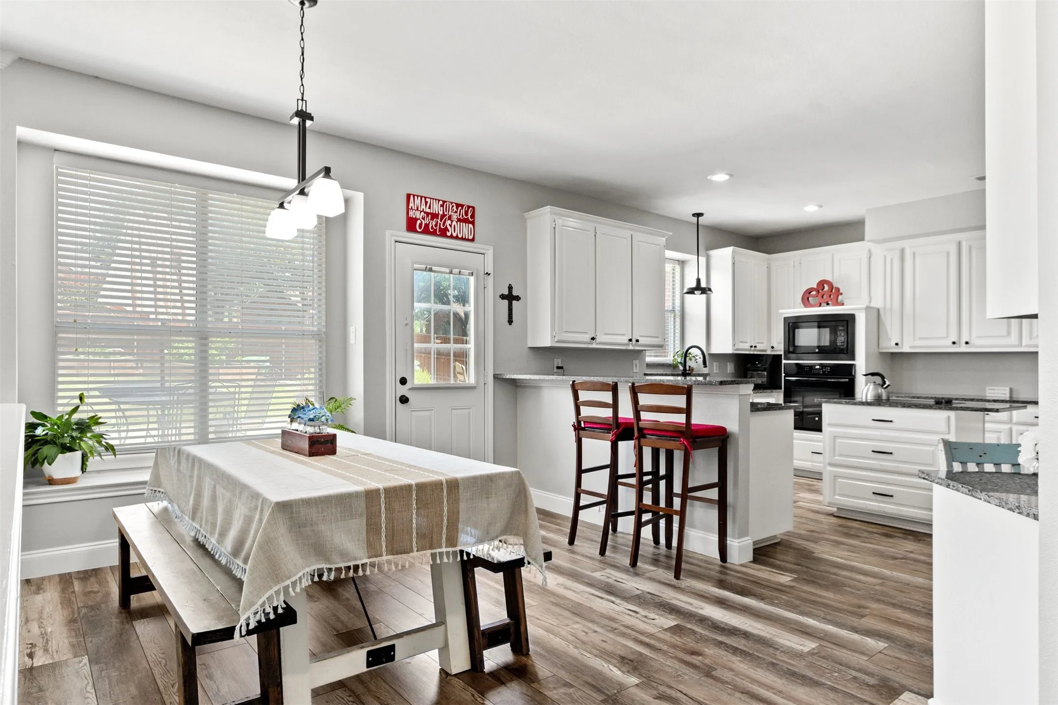 Open Breakfast Area