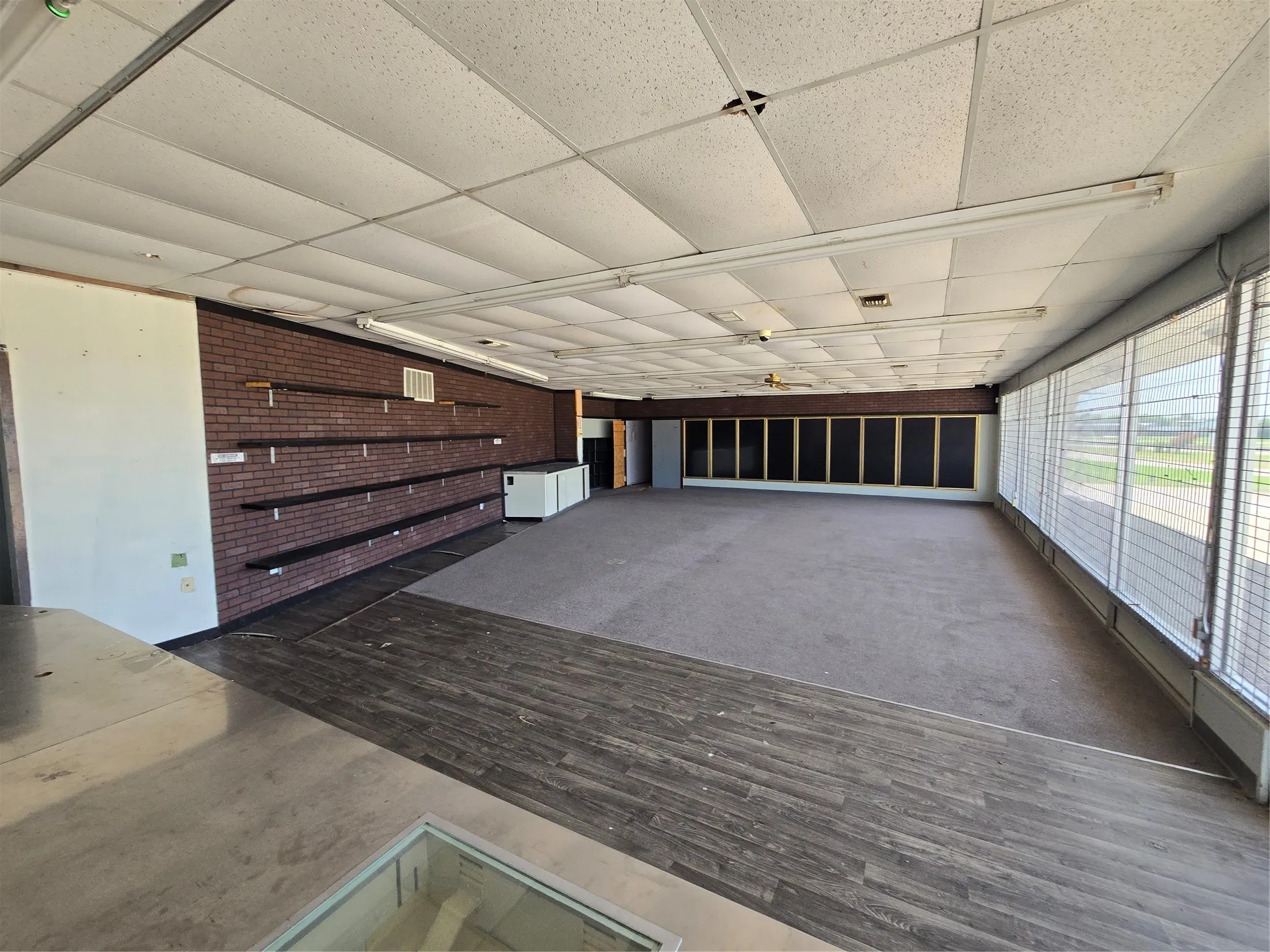 Retail For Sale in Hopkins County , 1441 Shannon, Sulphur Springs, Texas 75482, 0, 0, Garage spaces, 0 Sqft, built in 1976, Price $330,000, mls#21317827, Real Estate Agent in Sulphur Springs, Homes For Sale in Hopkins county, Homes For Sale in Sulphur Springs, Realtor in Sulphur Springs Texas, Real Estate Brokerage Independent Realty Texas, Luminita Cordes Realtor